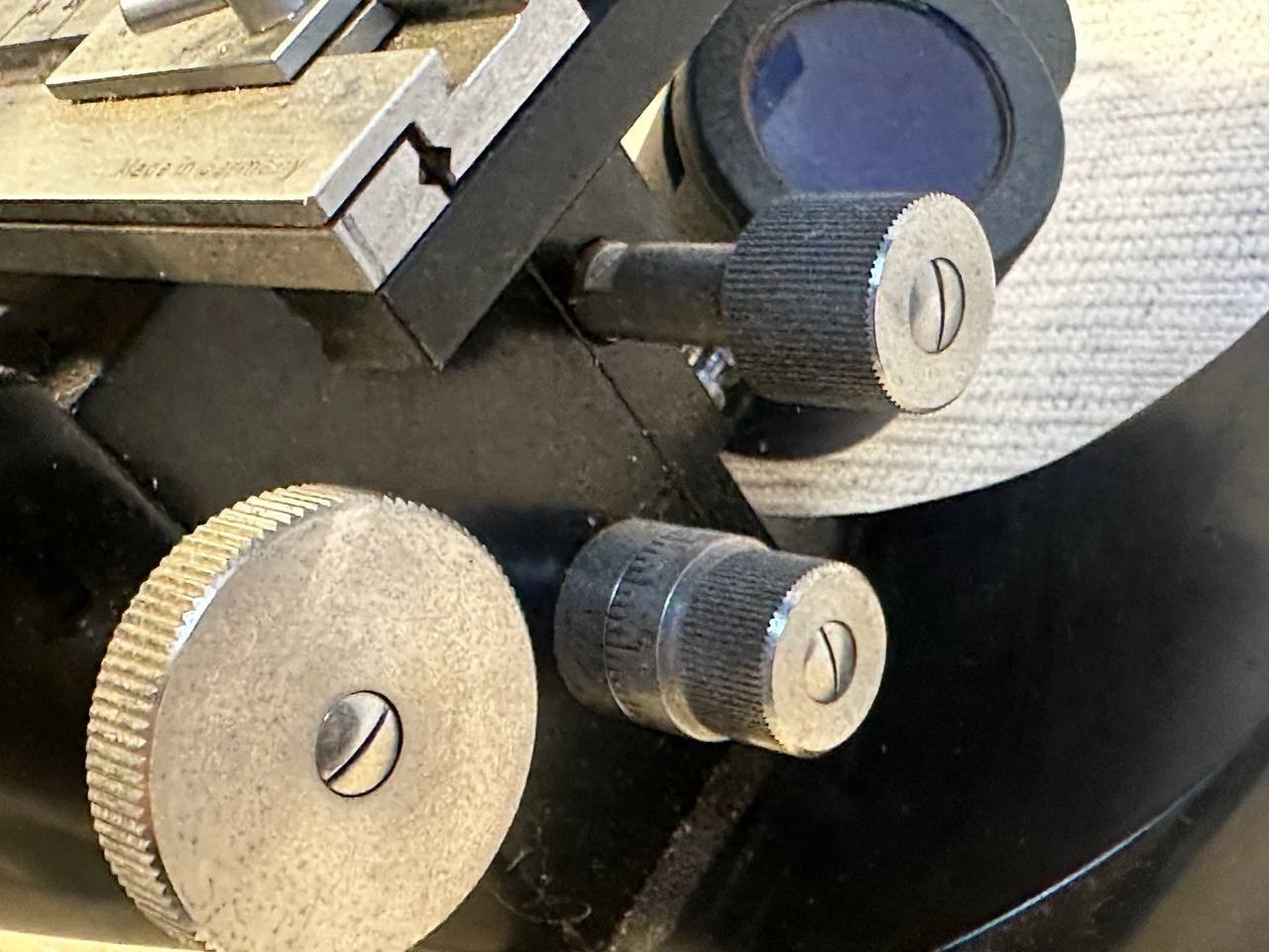 Vintage Wolfe Wetzlar Germany Microscope Carolina Biological 032-1 171