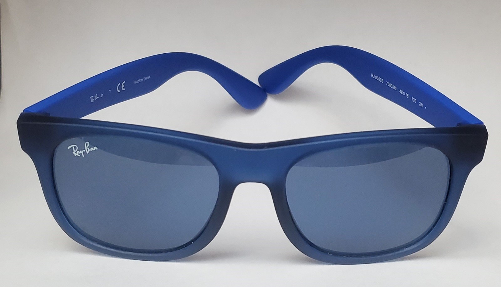 Ray-Ban Jr Justin RJ 9069S 7060/80 48-16-130 Blue Kids Sunglasses With Case