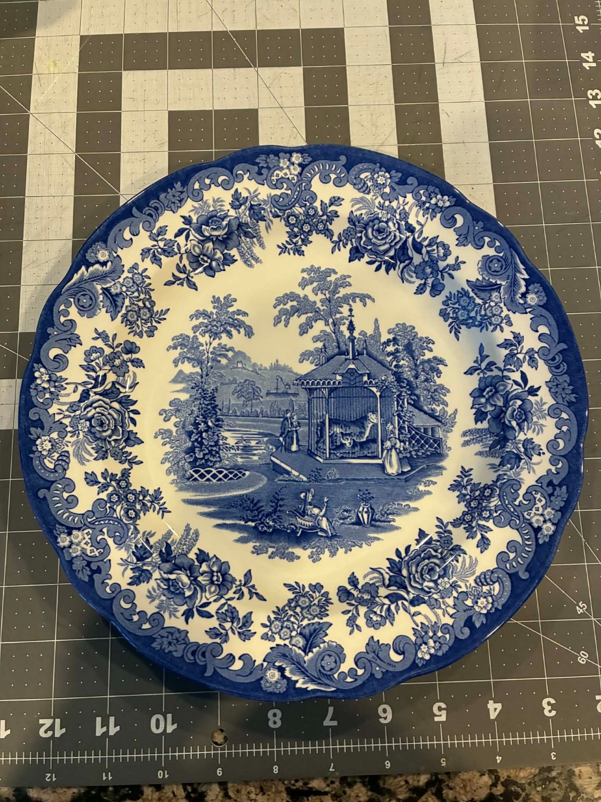 Spode Blue Room Georgian Collection Plates Made in England Mint