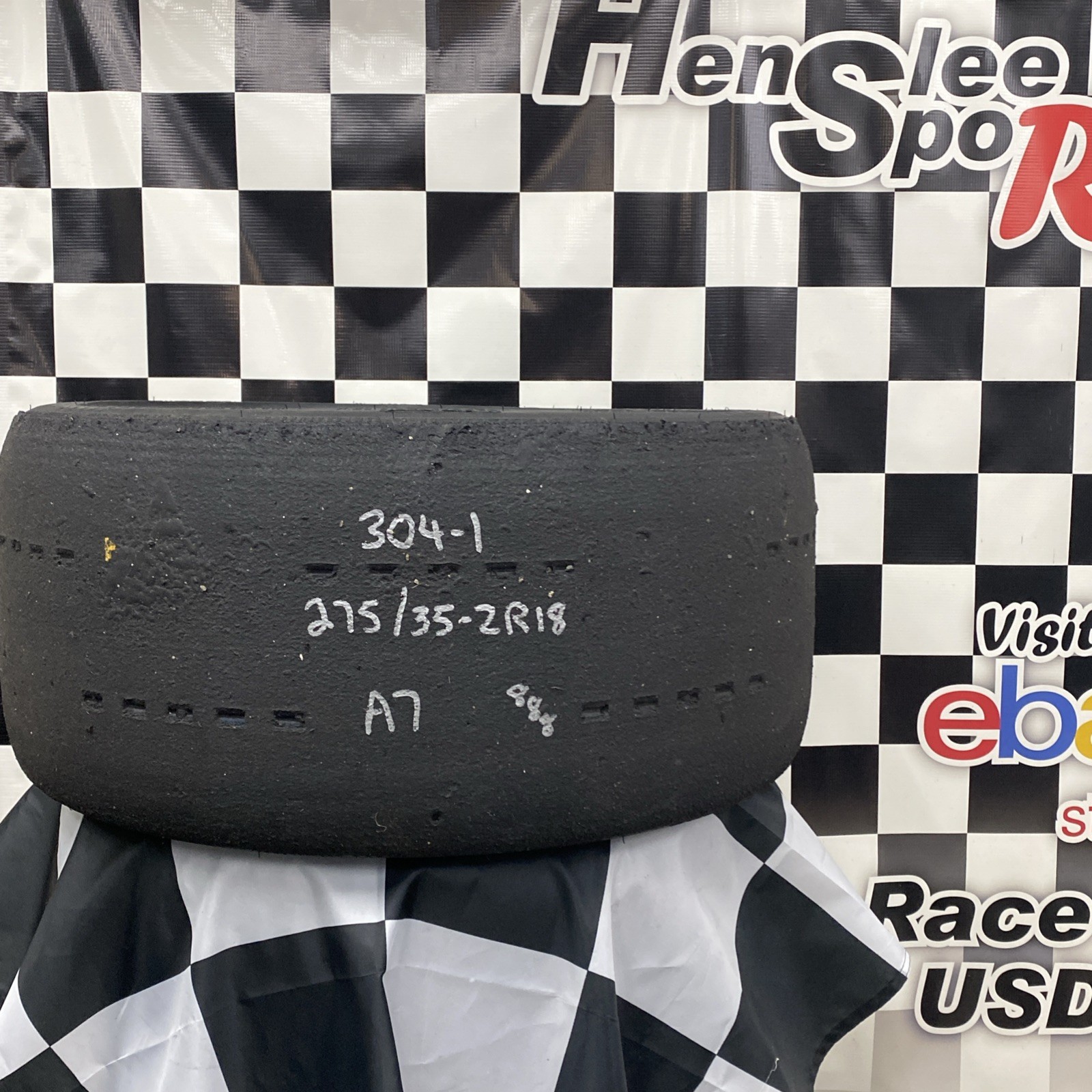 304-1 USDRRT HOOSIER DOT Road Race / Auto-X Tire. 275/35 ZR18 A7