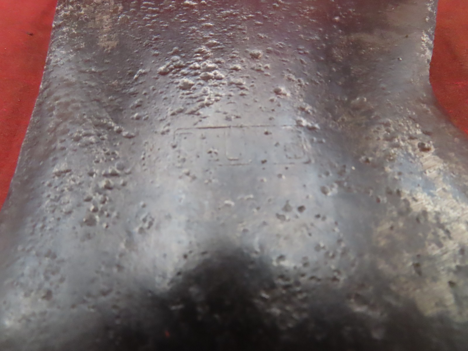 VTG ANTIQUE PLUMB ROUND LUG JERSEY ROCKAWAY PATTERN 3 lb 4 oz AXE HEAD TOOL