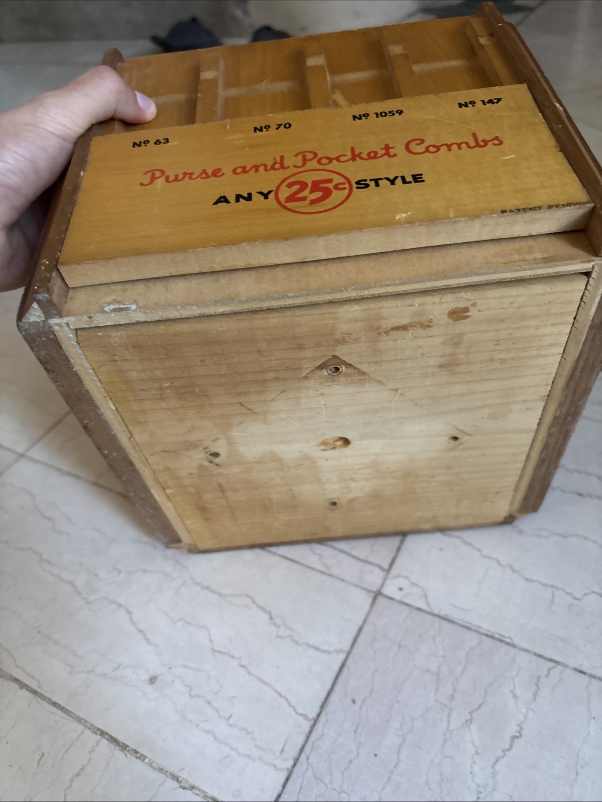 Vintage Ace Brand Purse and Pocket Combs .25 Cent Wooden Revolving Store Display