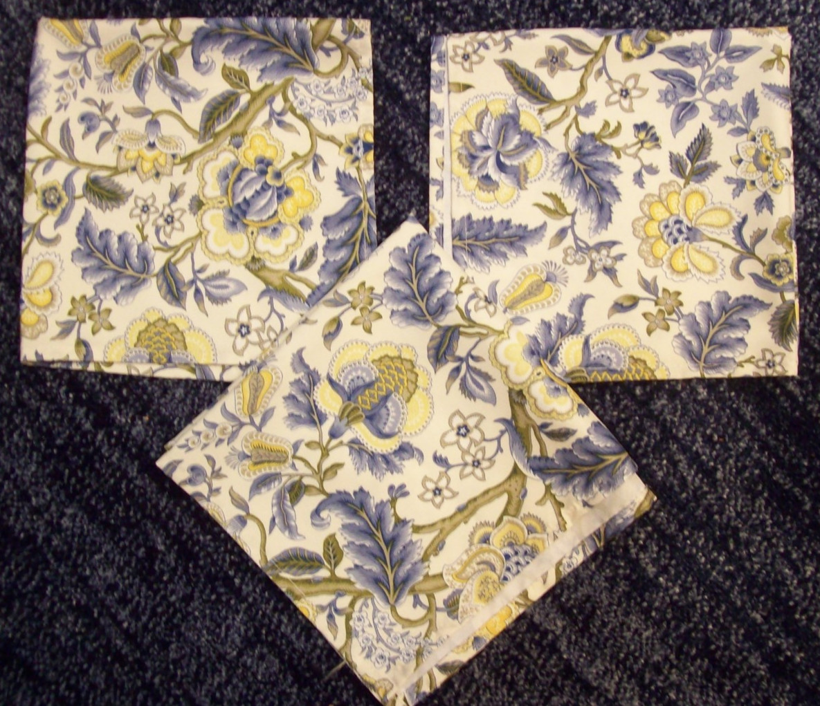 Waverly Imperial Dress Porcelain Table Napkins (3)~MINT