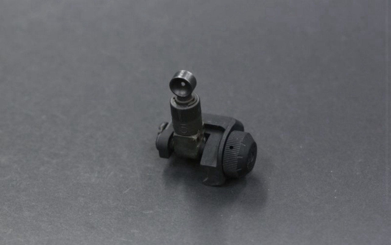 Knight’s Armament KAC Rear Iron Big Knob