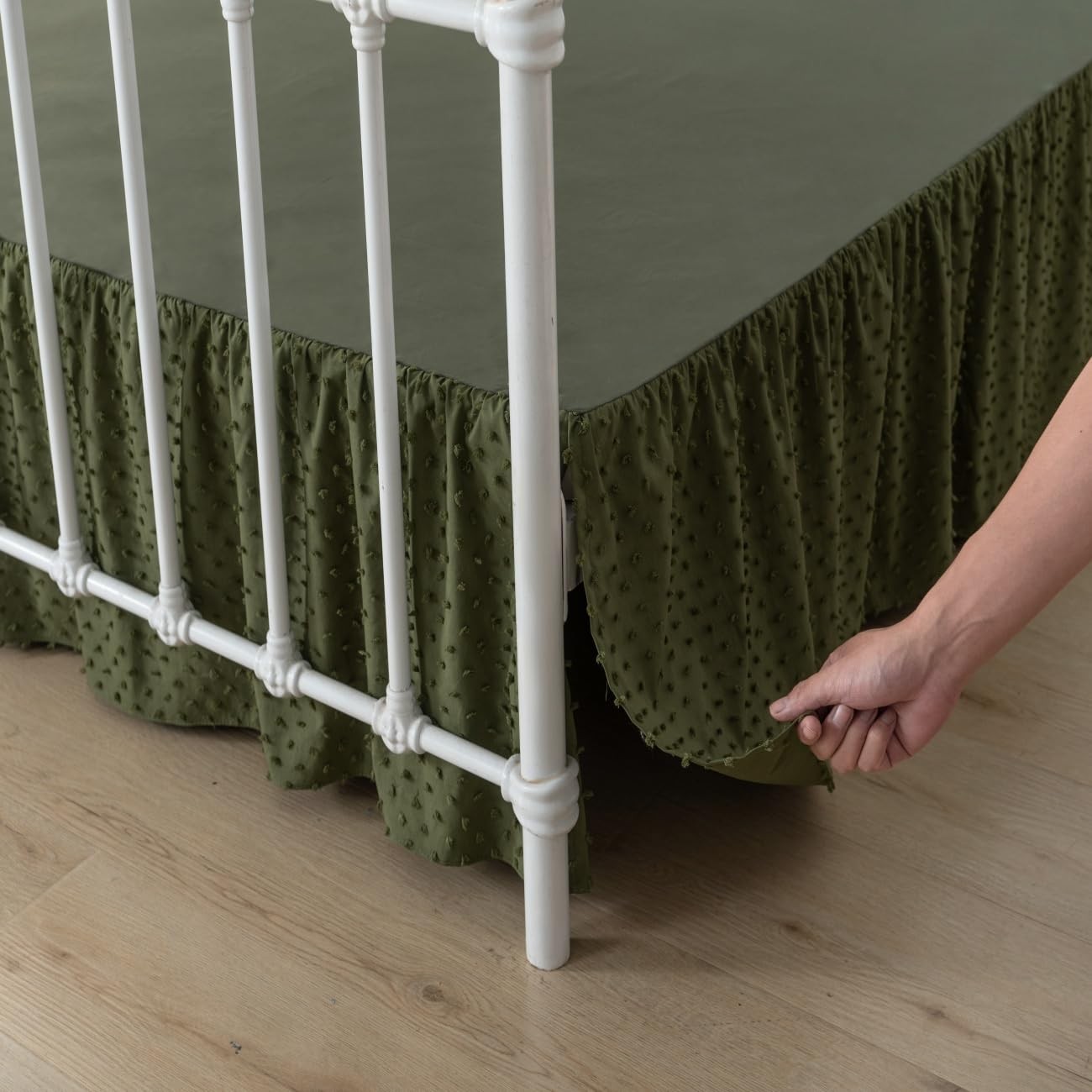 Tufted Dot Bed Skirt Queen Size Ruffled Bed Skirt with Split Corners, 12 Inch...