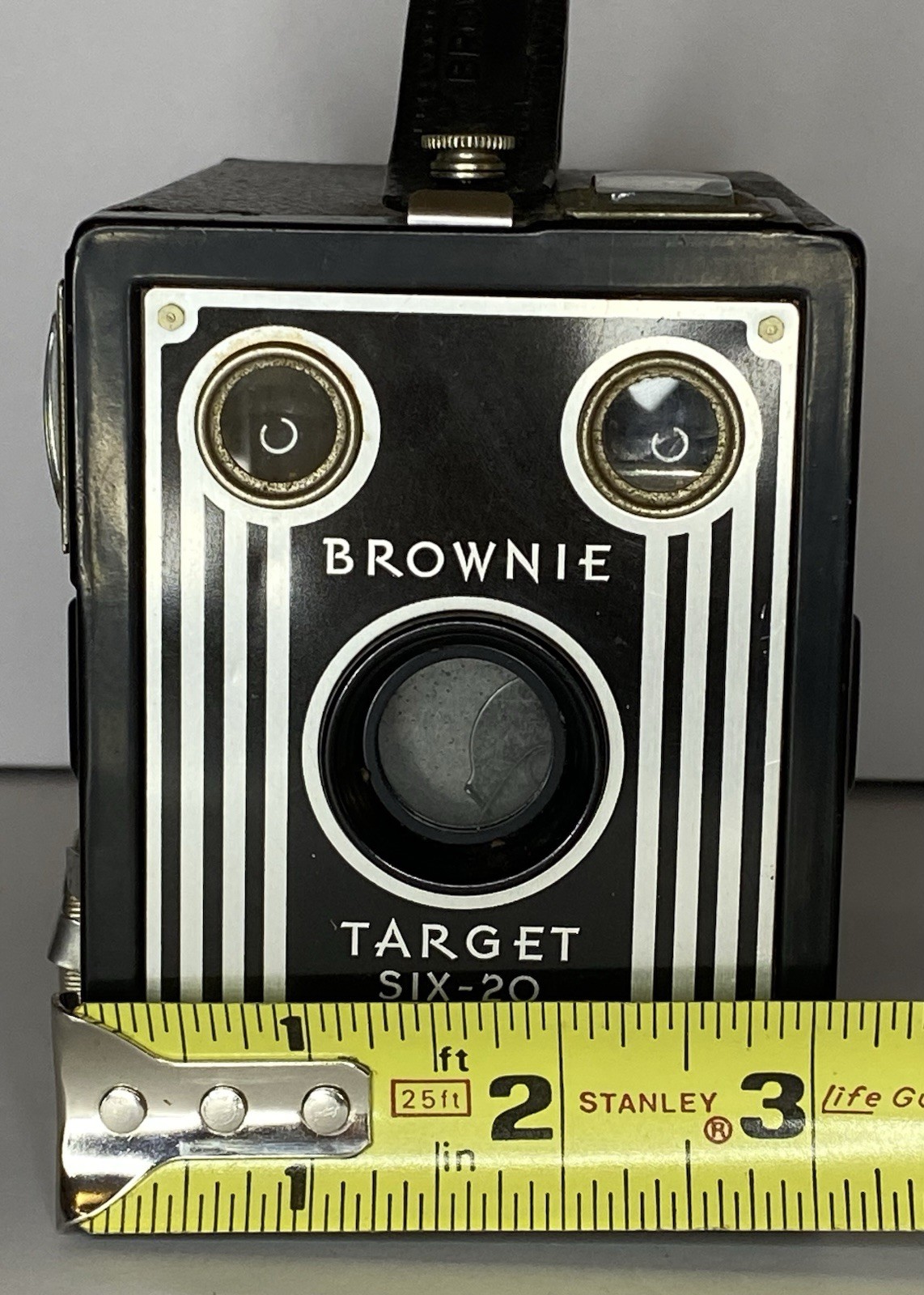 Brownie Target SIX-20 Camera Kodak Eastman Company 1946-1952 Art Deco *UNTESTED*