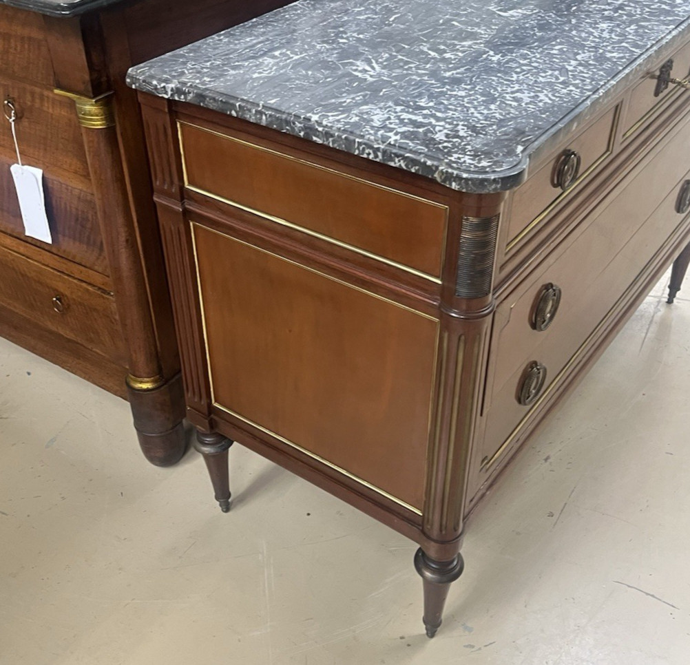 ANTIQUE FRENCH LOUIS XVI MARBLE-TOP MAHOGANY CHEST OF DRAWERS COMMODE