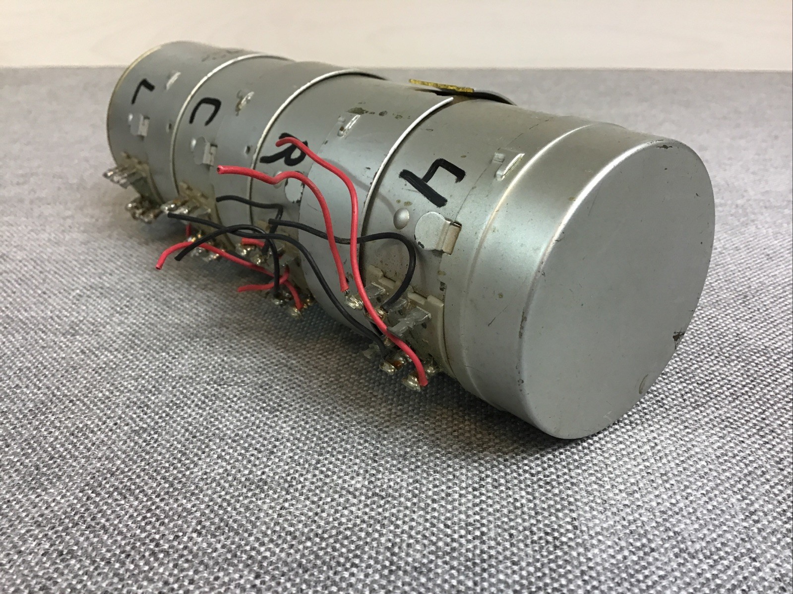 Daven SPEC 8704-G Quad “T” Audio Attenuator 600/600, 1.5 DB, Taper & off