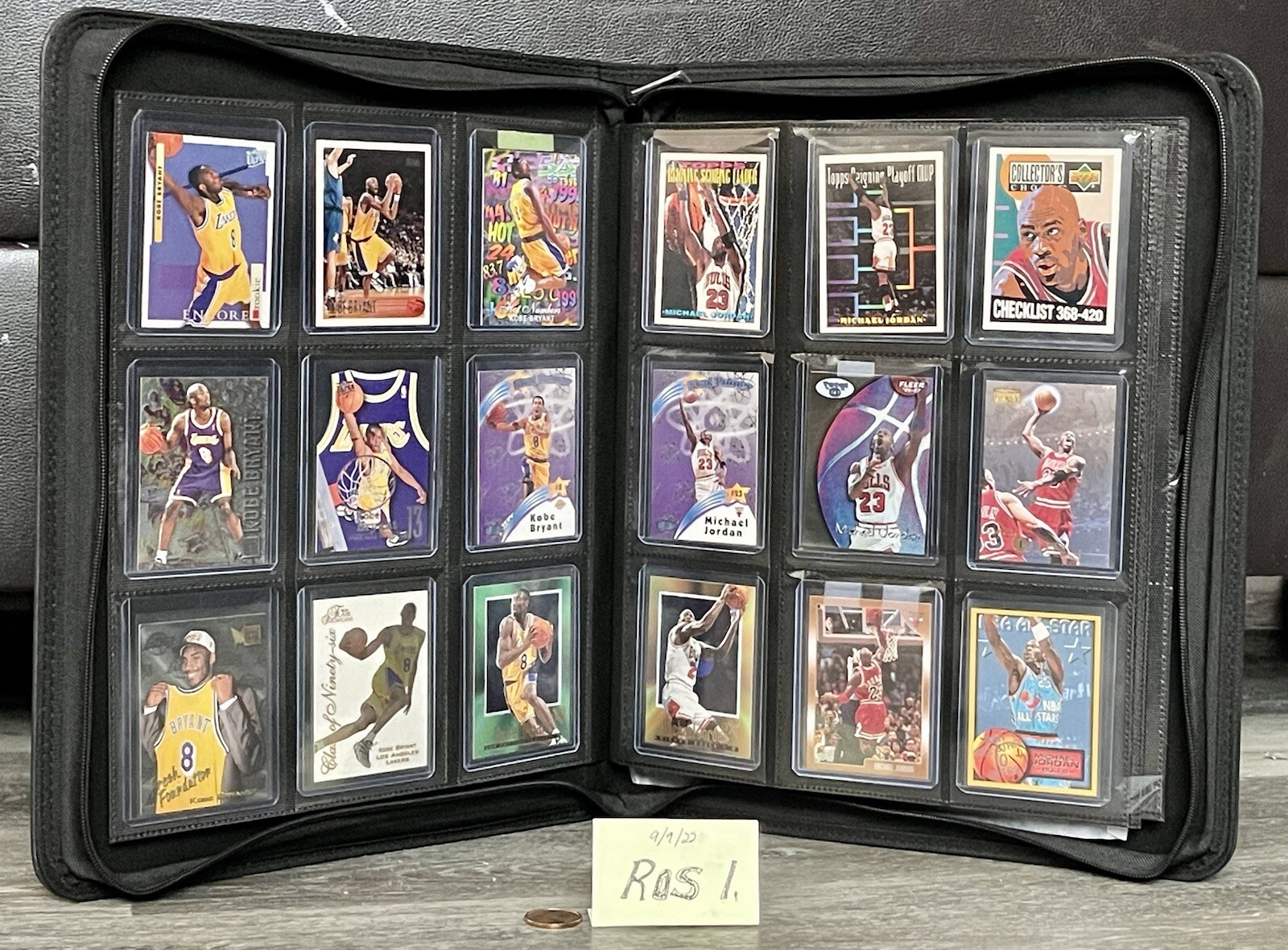 TopLoader Binder & One Touch Magnetic Thick Hard Case Binder 24 Cards