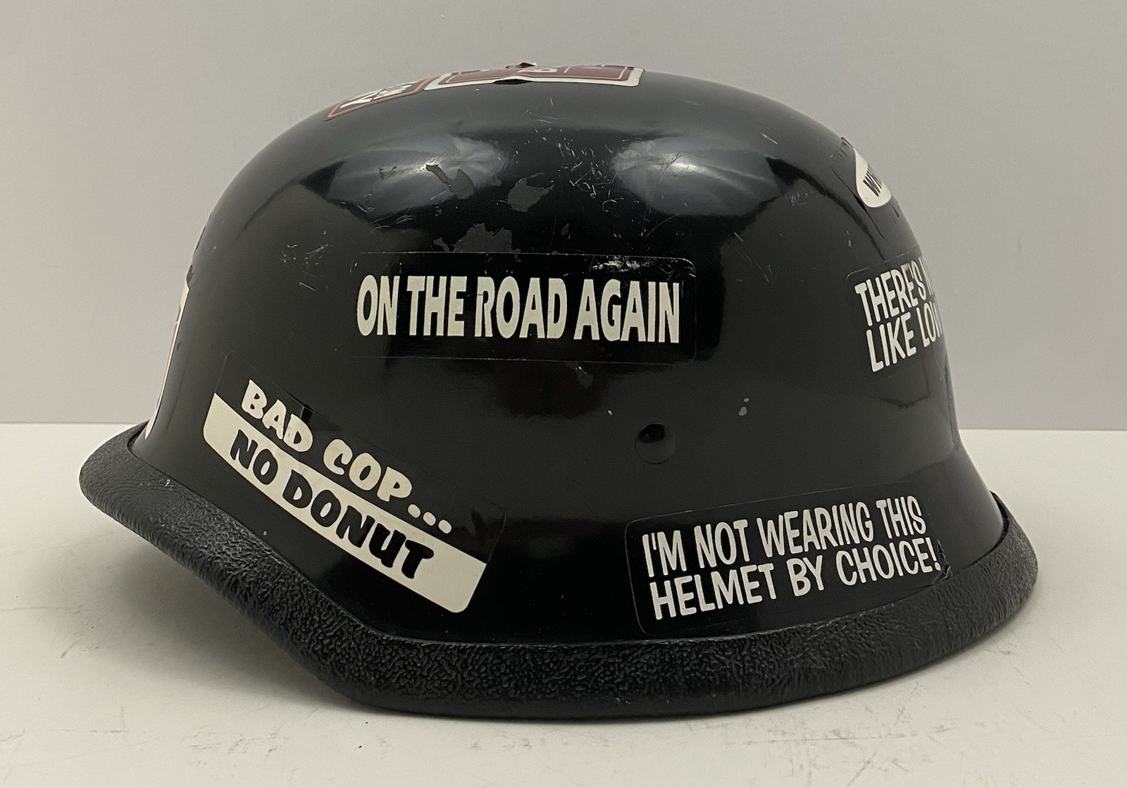 Vintage Freedom Novelties Biker Helmet, XL DOT Black Skid Lid Novelty, RARE!￼