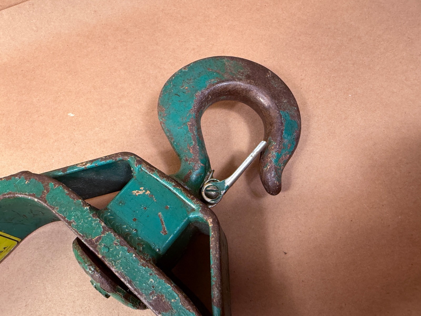 Greenlee 651 - 12" Hook Type Cable Puller Sheave - Frame Only - No Spindle