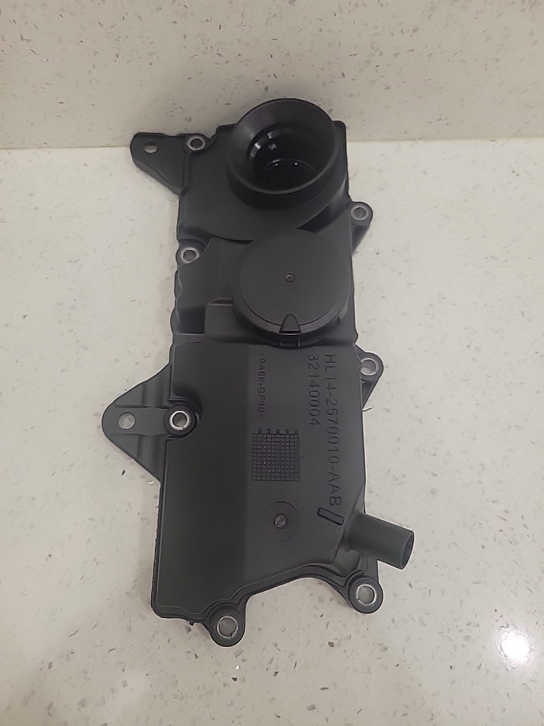 32140004 PCV Valve Oil Trap for Volvo XC90 XC60 S60 S80 S90 V60 V90 XC40 XC70