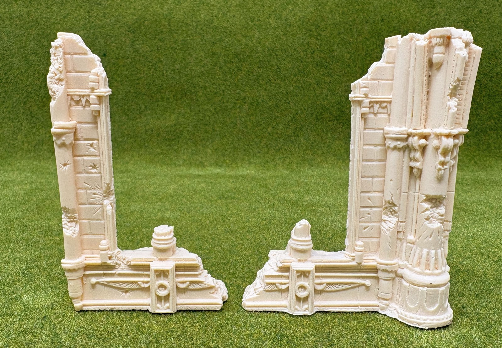 Warhammer 40k: Ruined Cathedral (Armorcast) & Gothic Ruins Rubble (3rd Ed.) GW