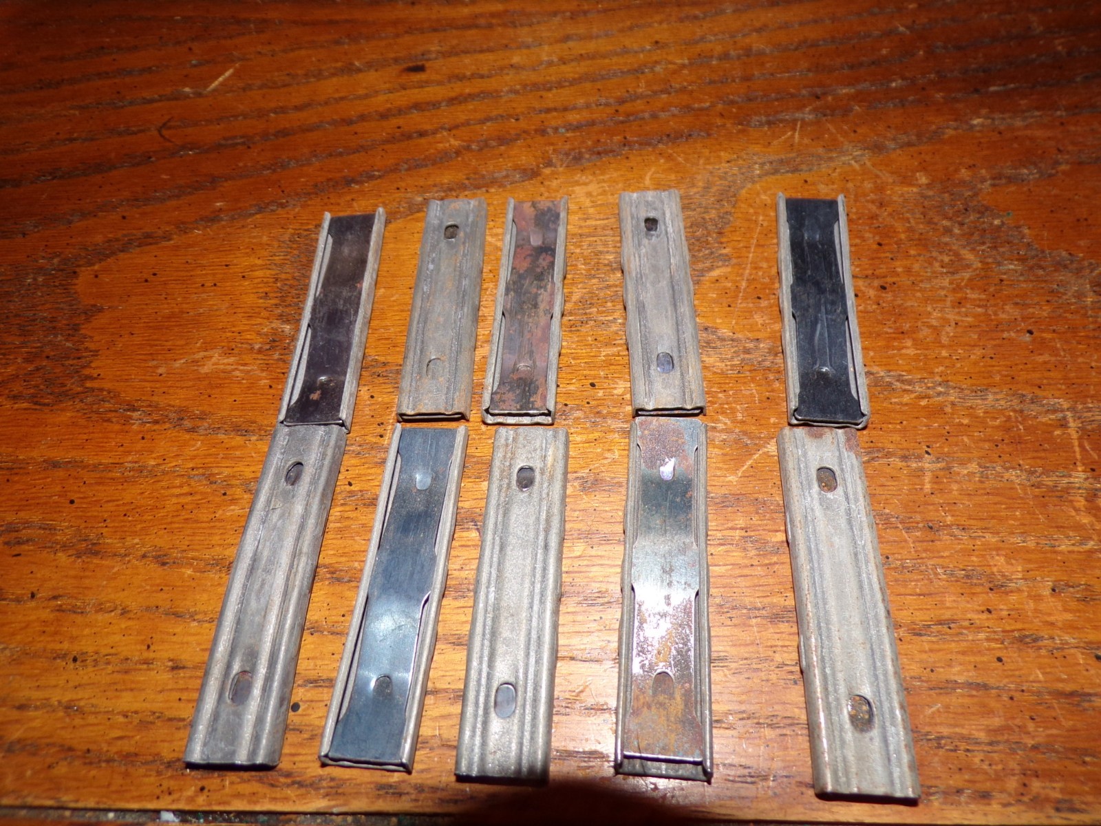 lot of 10 original steel 8mm Mauser 98 stripper clips 5 round military 3 tab