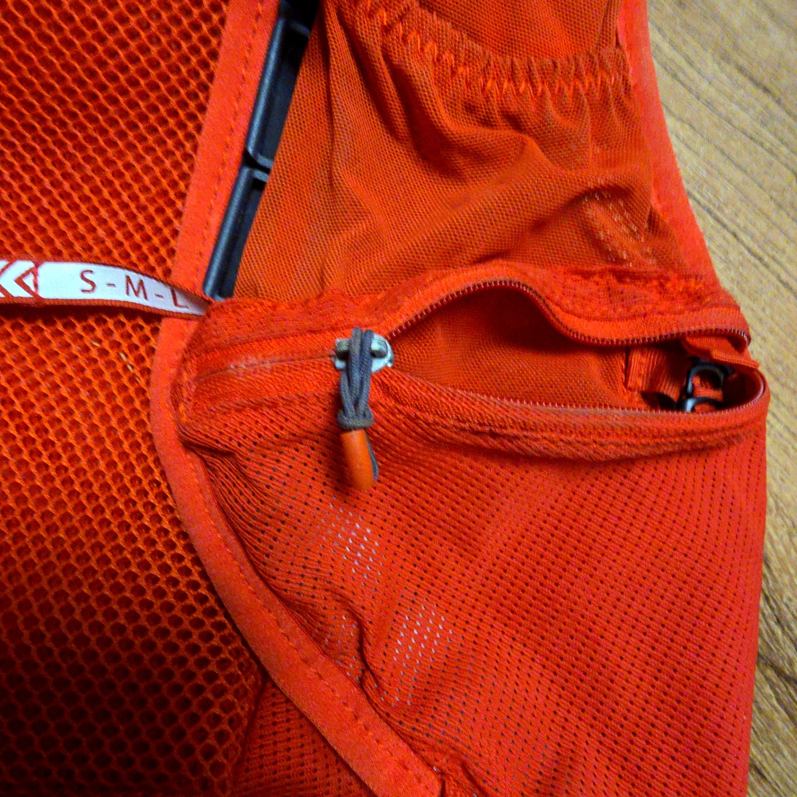 Salomon Skin Pro 10 Set Hydration Vest Red S-M-L Trail Running Pack