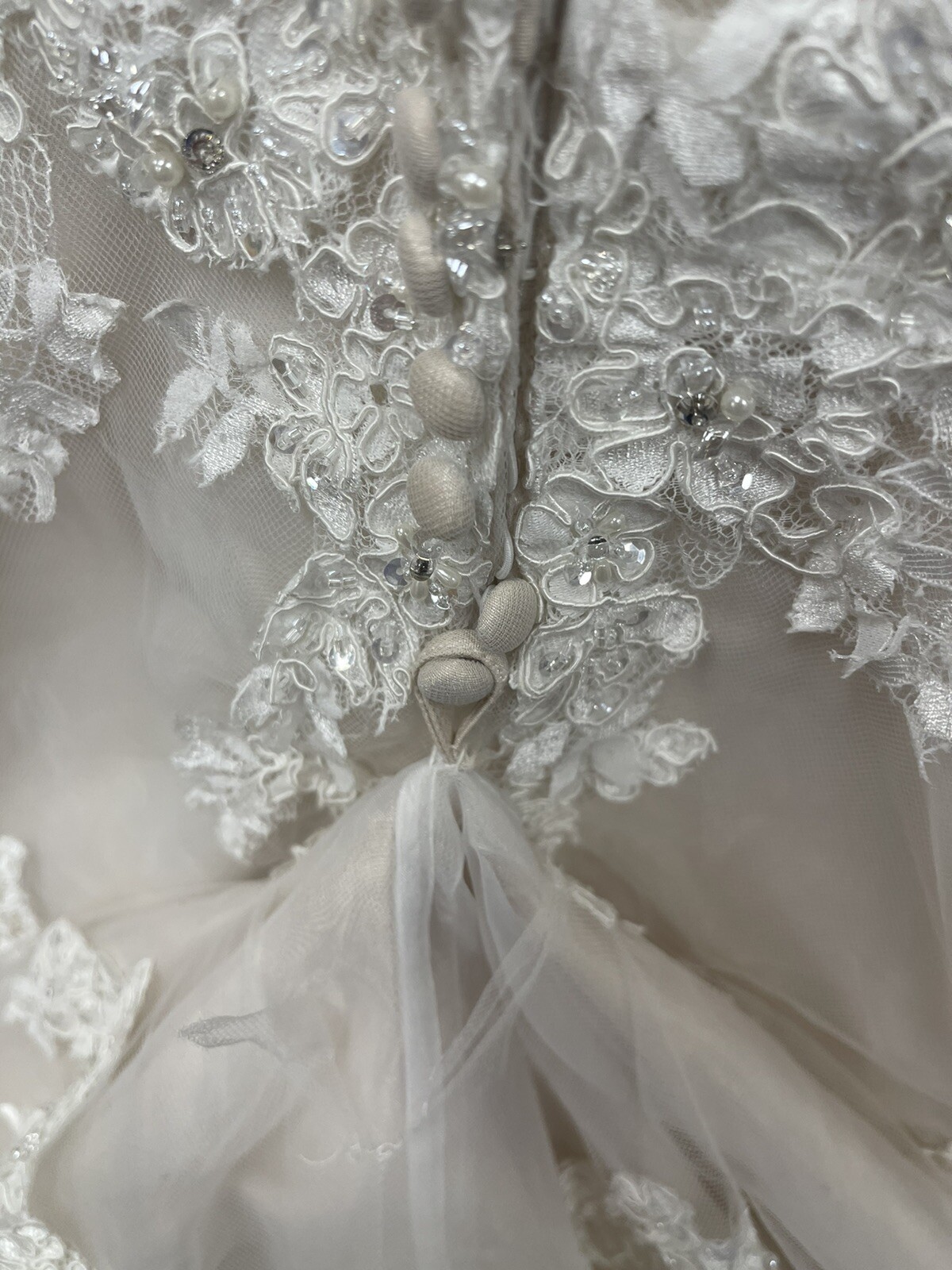 David Tutera Bridal Wedding Dress Sz 18 Crystals beading, simply amazing Ivory