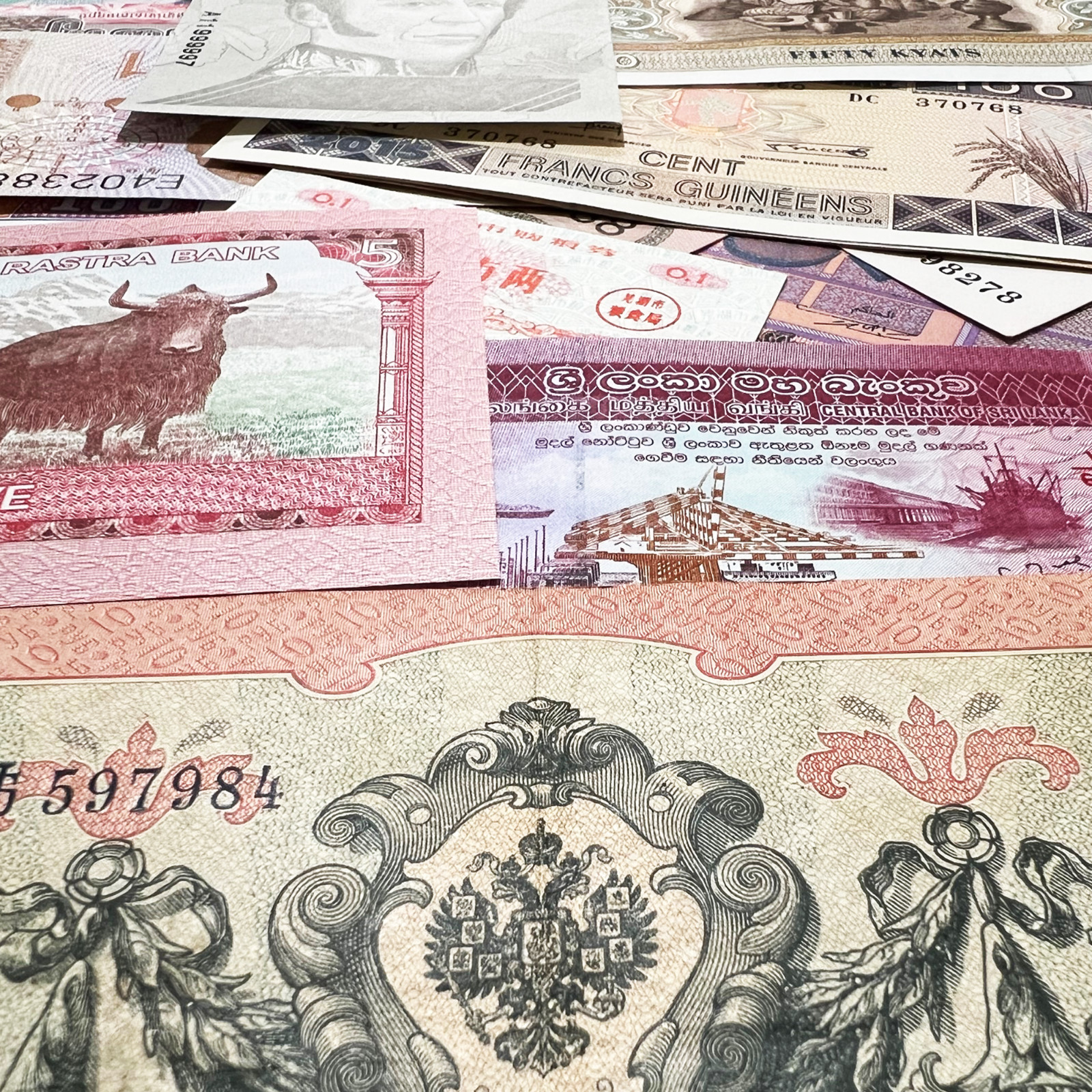 108 Banknote Lot 100+ Year Old Notes & Modern World Paper Money Set Currency