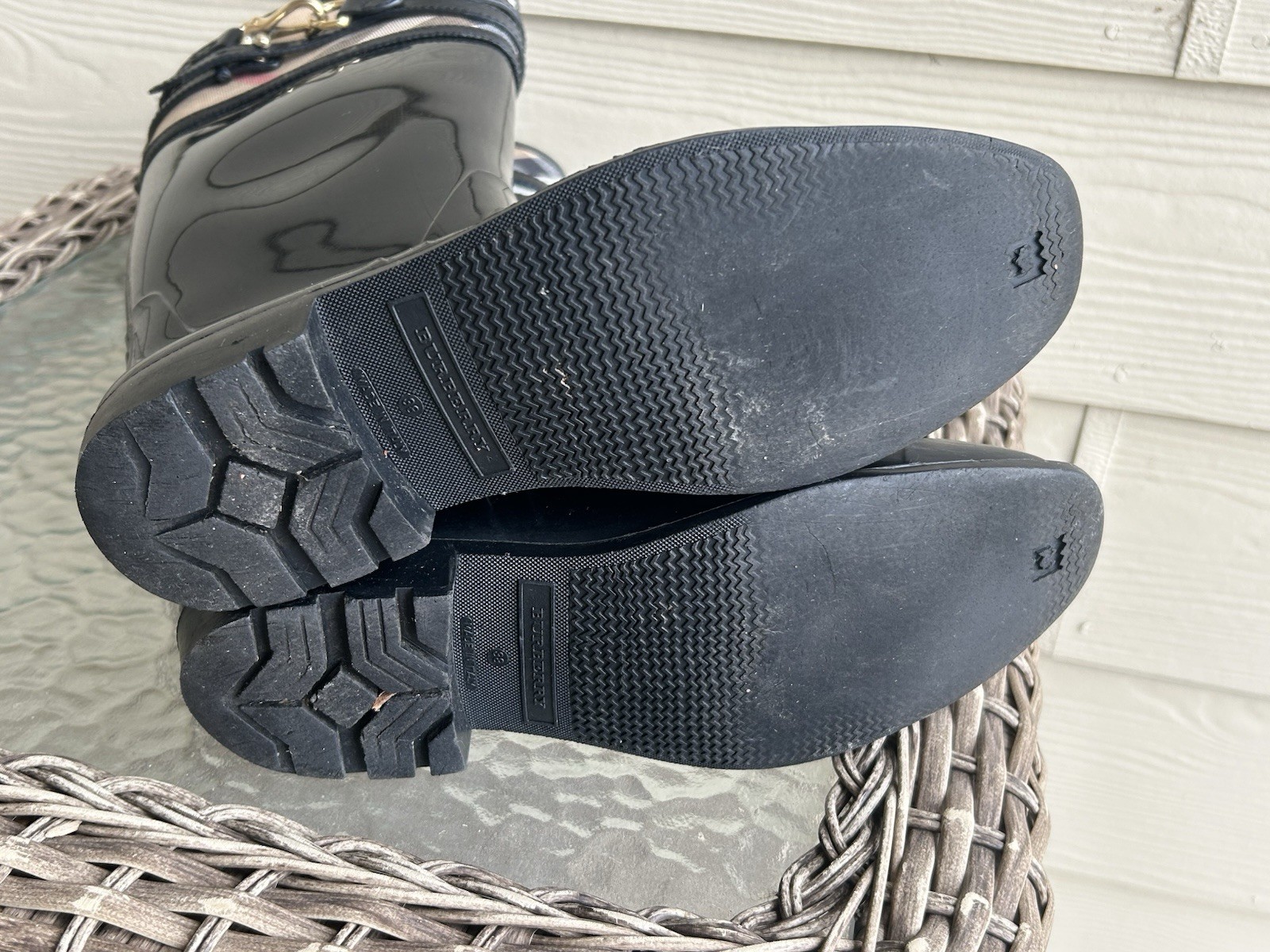 Women's BURBERRY Rubber NOVA CHECK Rain Boots sz 38