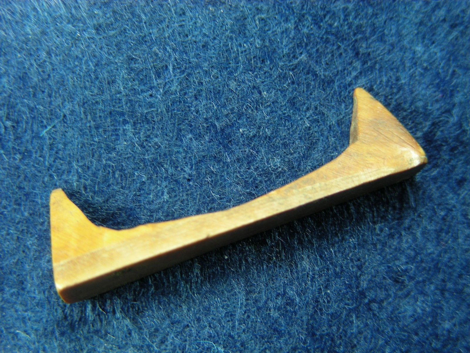 BONE TOOL OR ORNAMENT 1-1/2" ALASKA Authentic Indian Artifacts