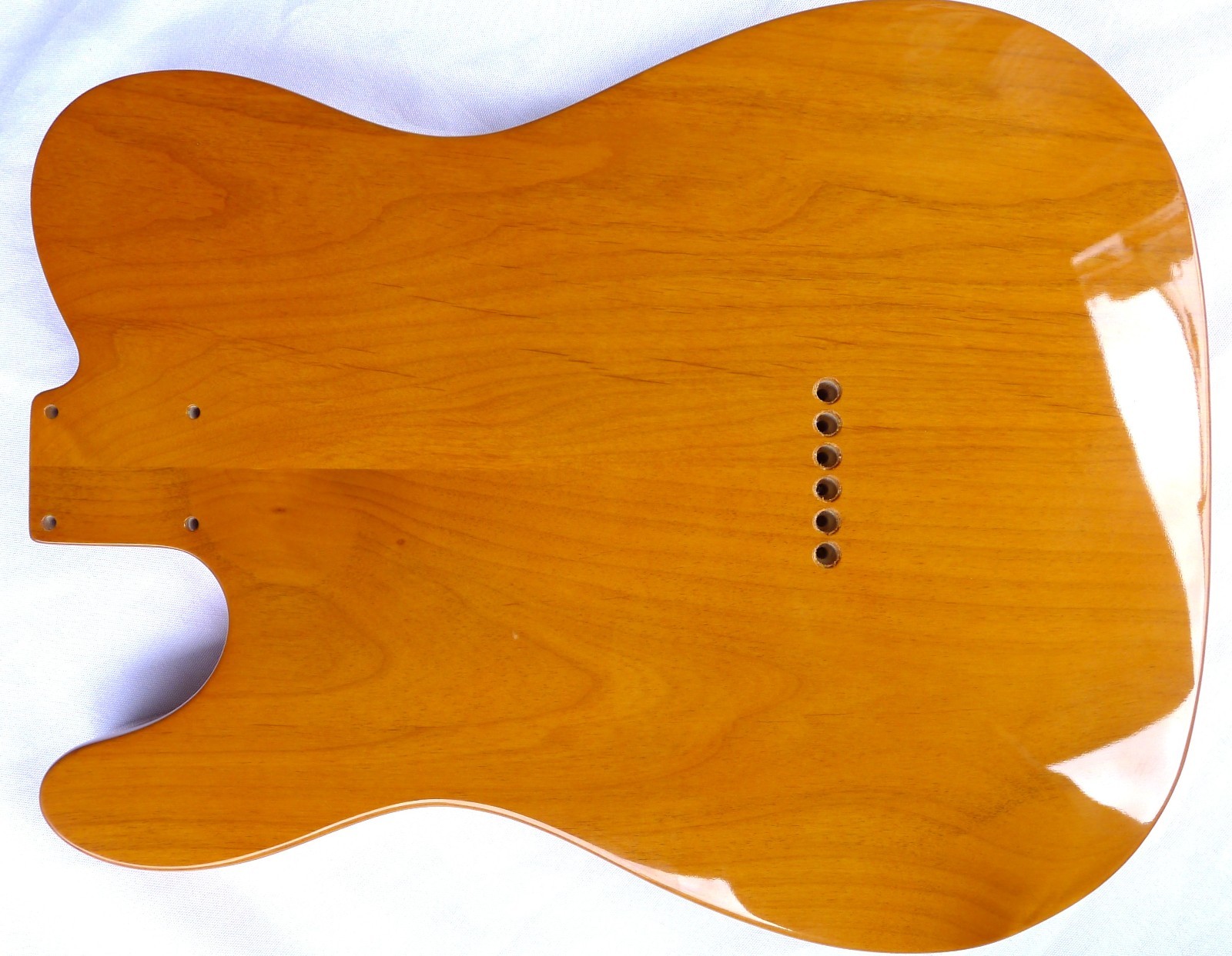 Tele Body 2 pcs Centre Joined North American Alder Trans Yellow Nitro ≦ 4.8Lbs