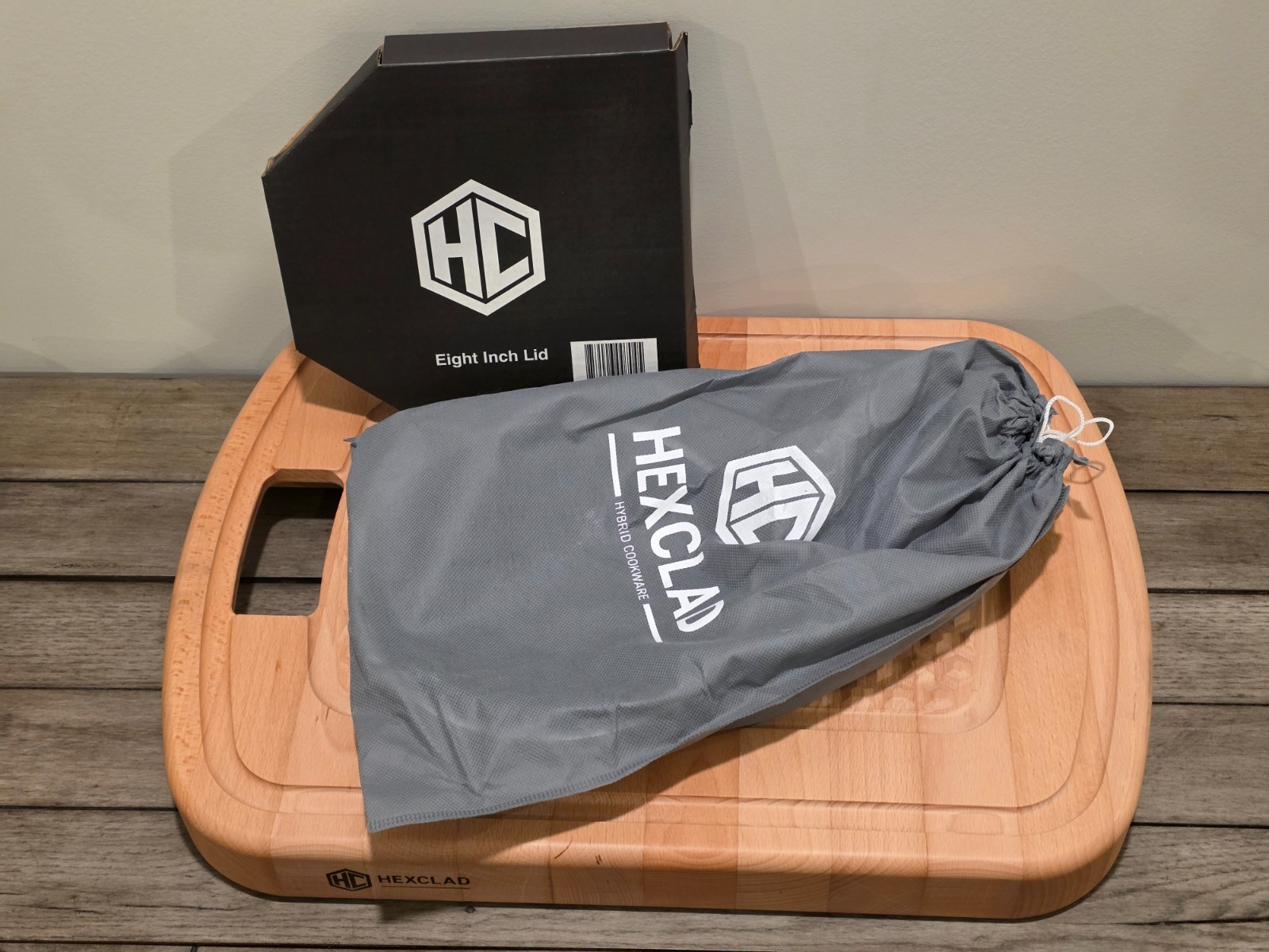 HexClad Hybrid Nonstick 8-Inch Frying Pan with Tempered Glass Lid - $149 MSRP