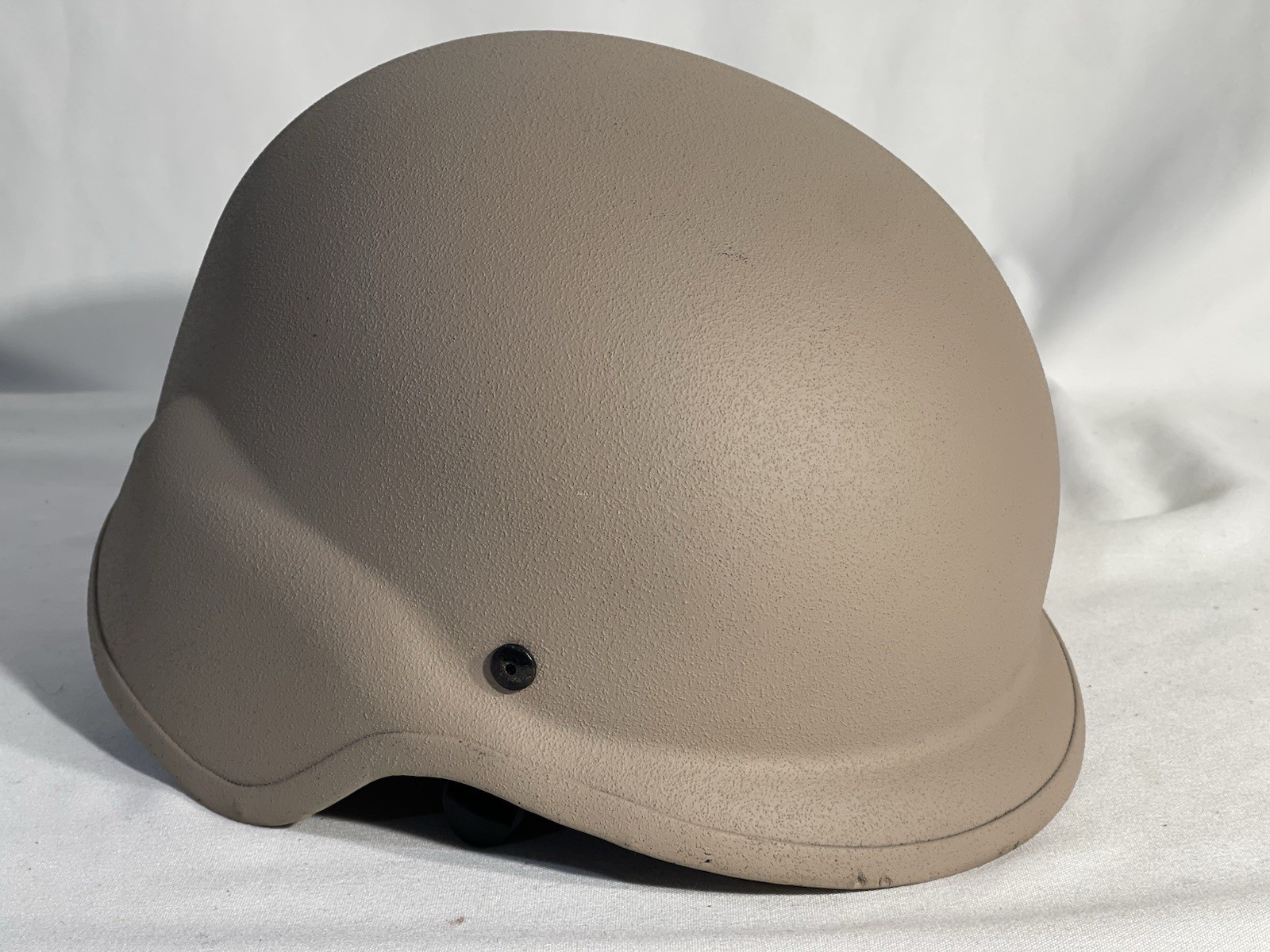 United Shield PST PASGT X-Large Ballistic Helmet, Tan Used
