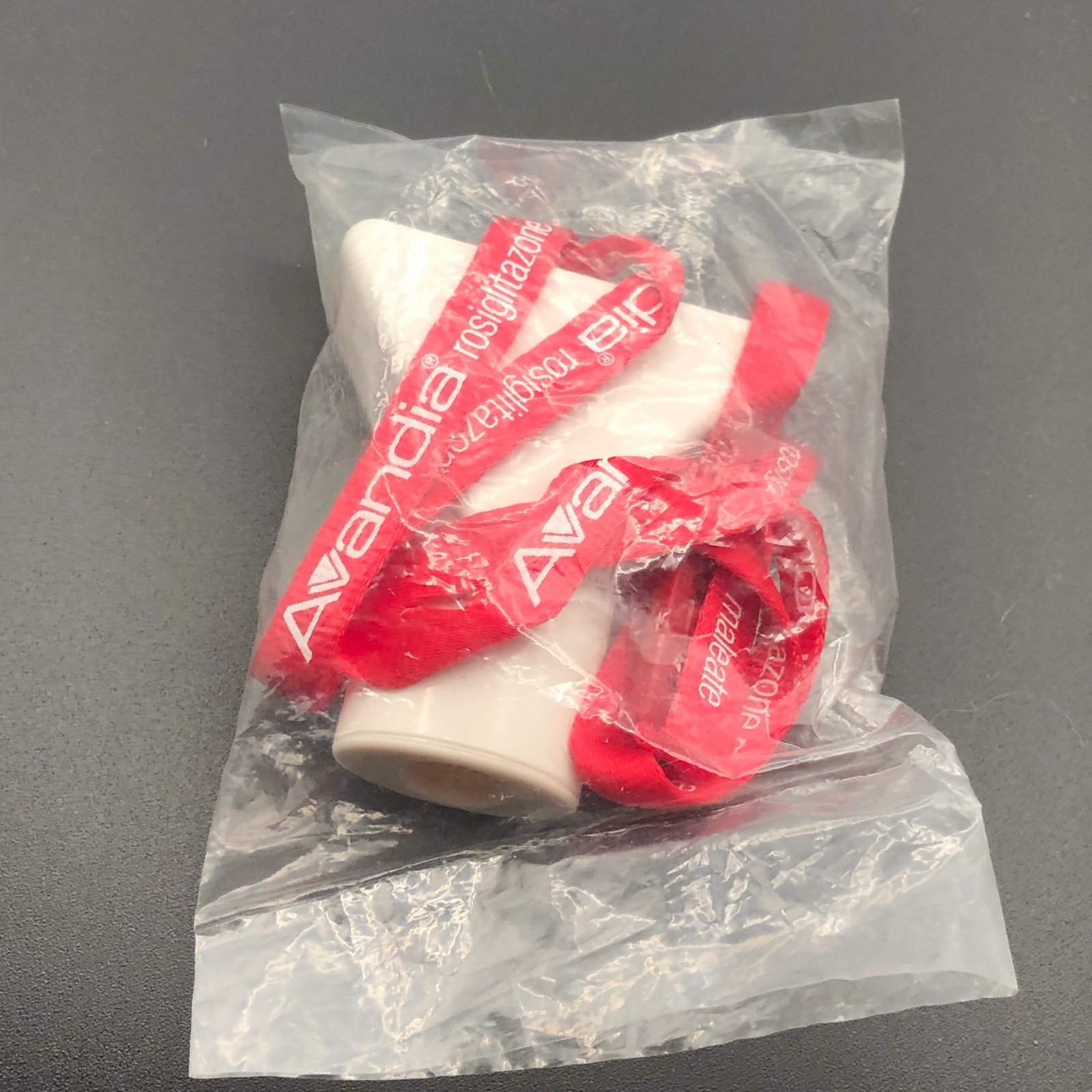 Avandia Pharmaceutical Pharmacy Drug Rep Pen Holder w/Lanyard Give-Away