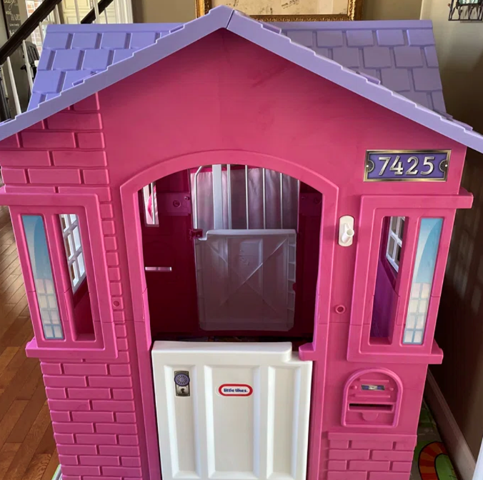 Kids Girls Cabin Playhouse Playset Indoor or Outdoor Toy House Cottage Ages 2+