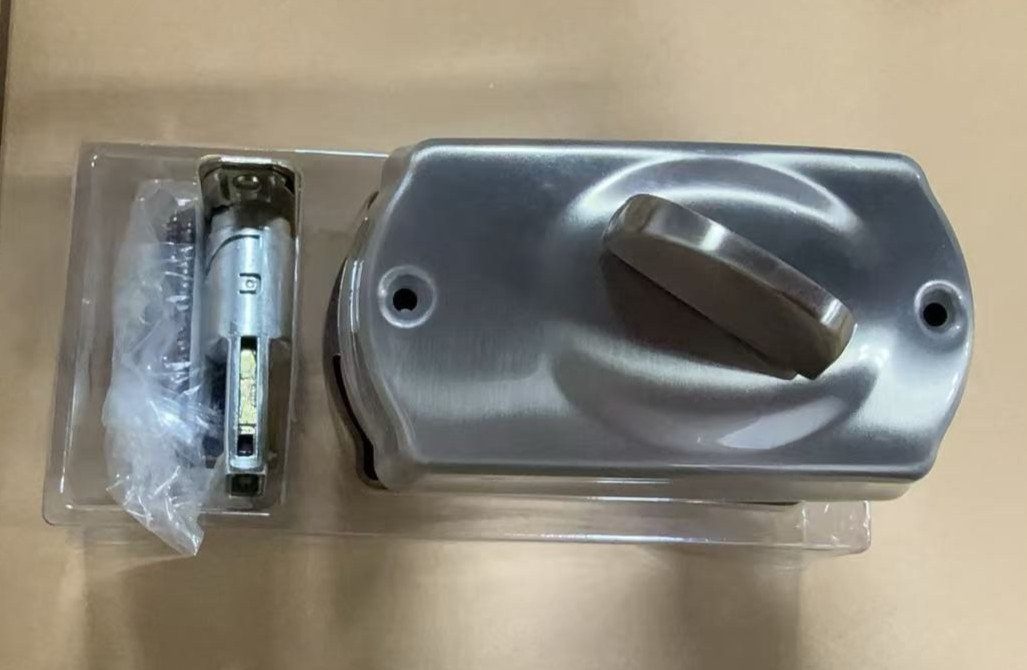 Schlage BE365 V CAM 619 Camelot Keypad Entry with Flex-Lock In Satin Nickel