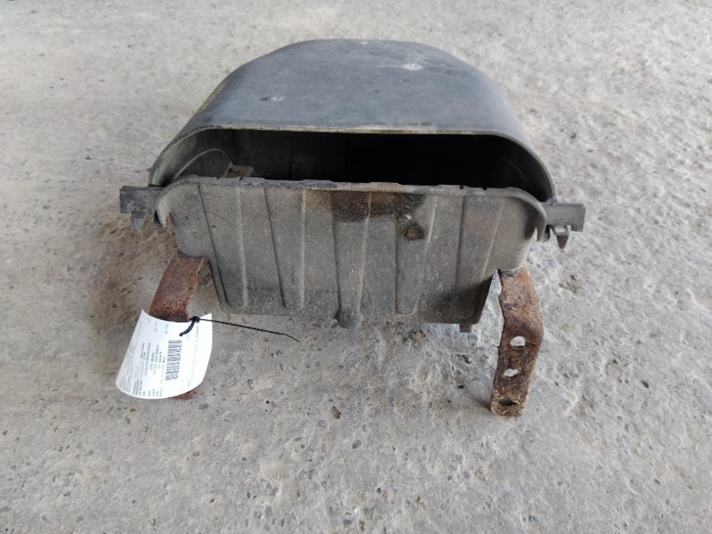 Replaces NA 2006 FREIGHTLINER M2 106 BATTERY BOX 3807025