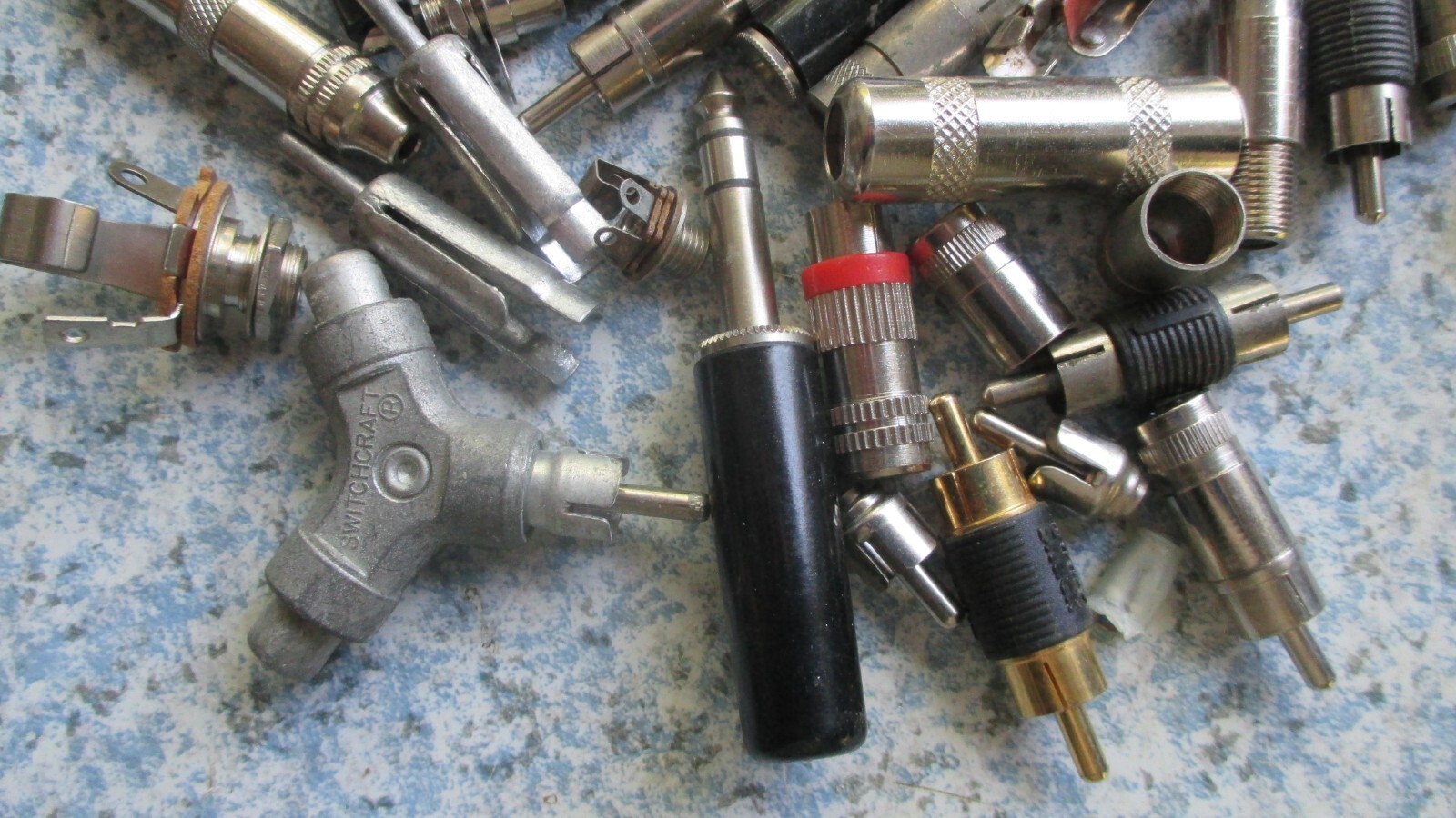 vtg radio stereo ham Jacks etc various size lot WOW!