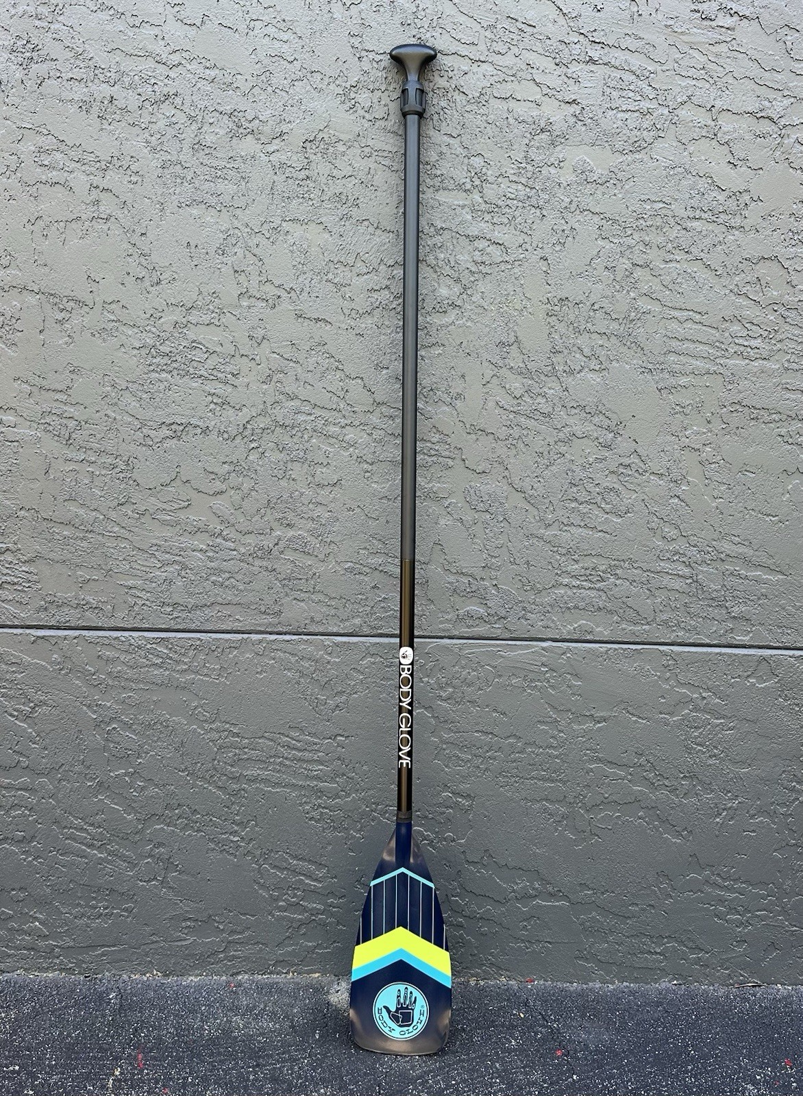 3-Piece Adjustable SUP Paddle –Lightweight, Floating Aluminum Shaft (Body Glove)