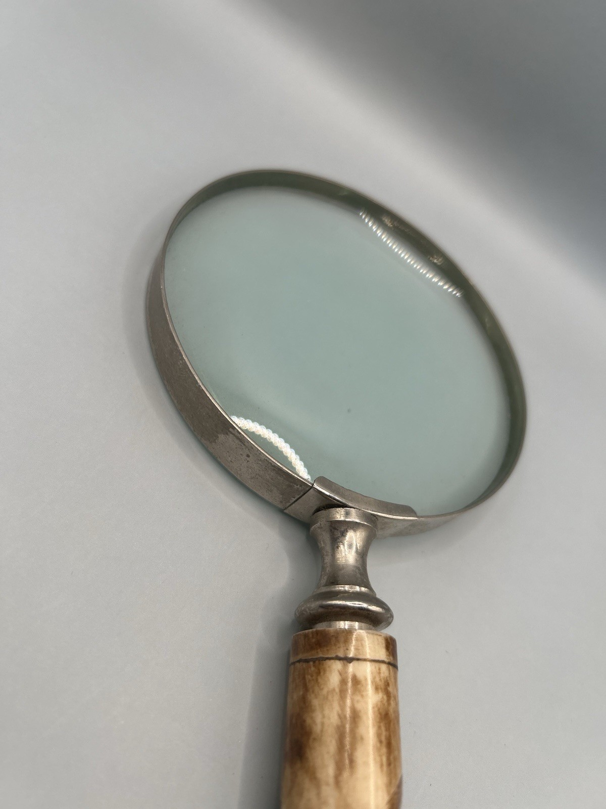 Magnifying Glass, 4" Lens, 10x Magnification Antique Finish Twisted Bone Handle