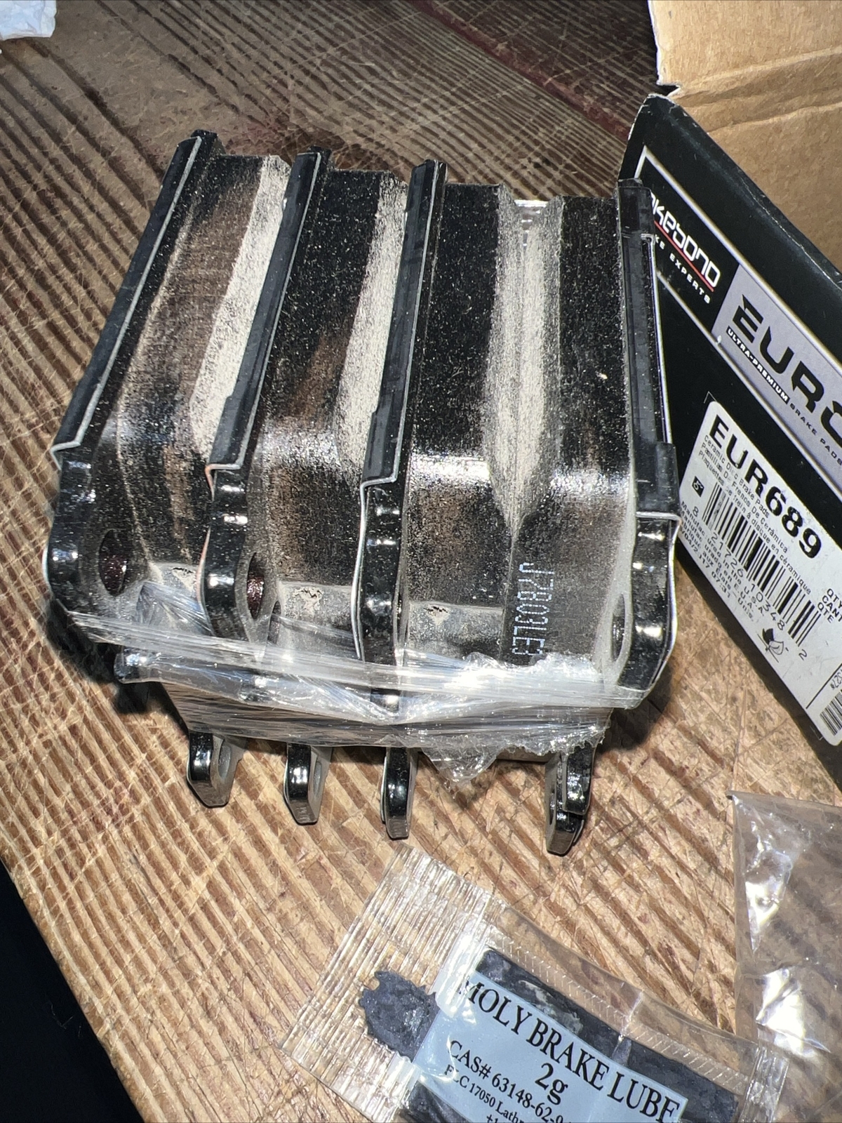 Mercedes W140 Akebono EUR689 S350 , S500, S600 Brake Pad Set Made In USA 🇺🇸