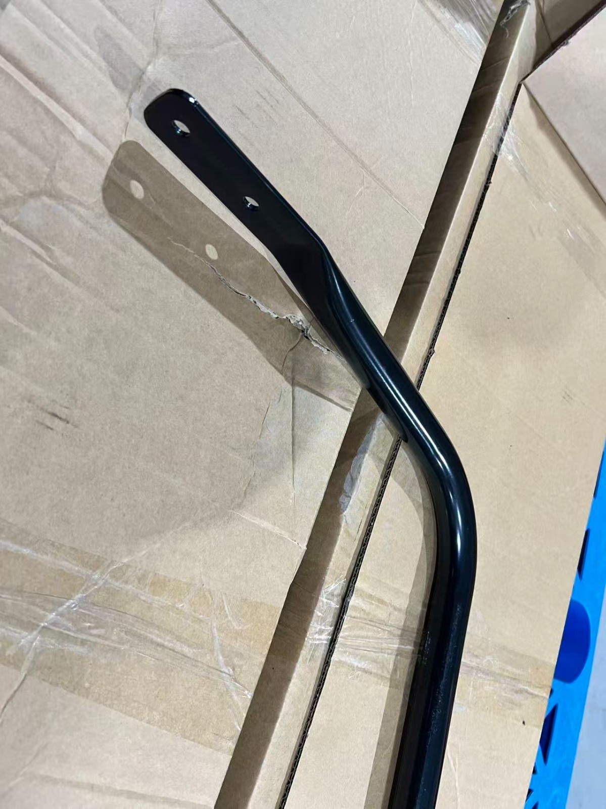 Lower Fairing Bracket Left Side For Volvo VNL 2018-2024 8080313