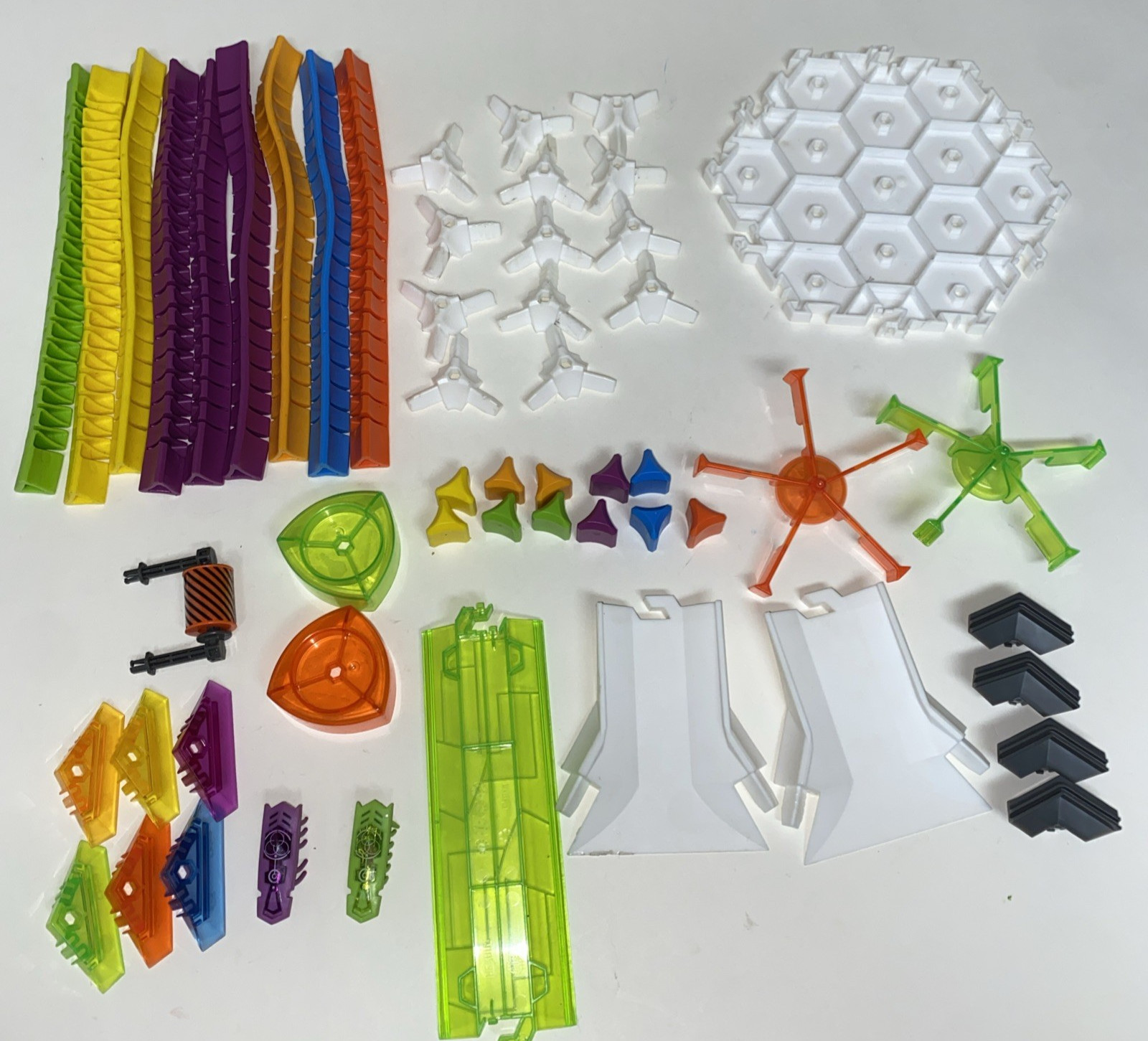HEXBUG Flash Nano Battle Zone Playground Replacement Pieces Lot of 53 & 2 Bugs