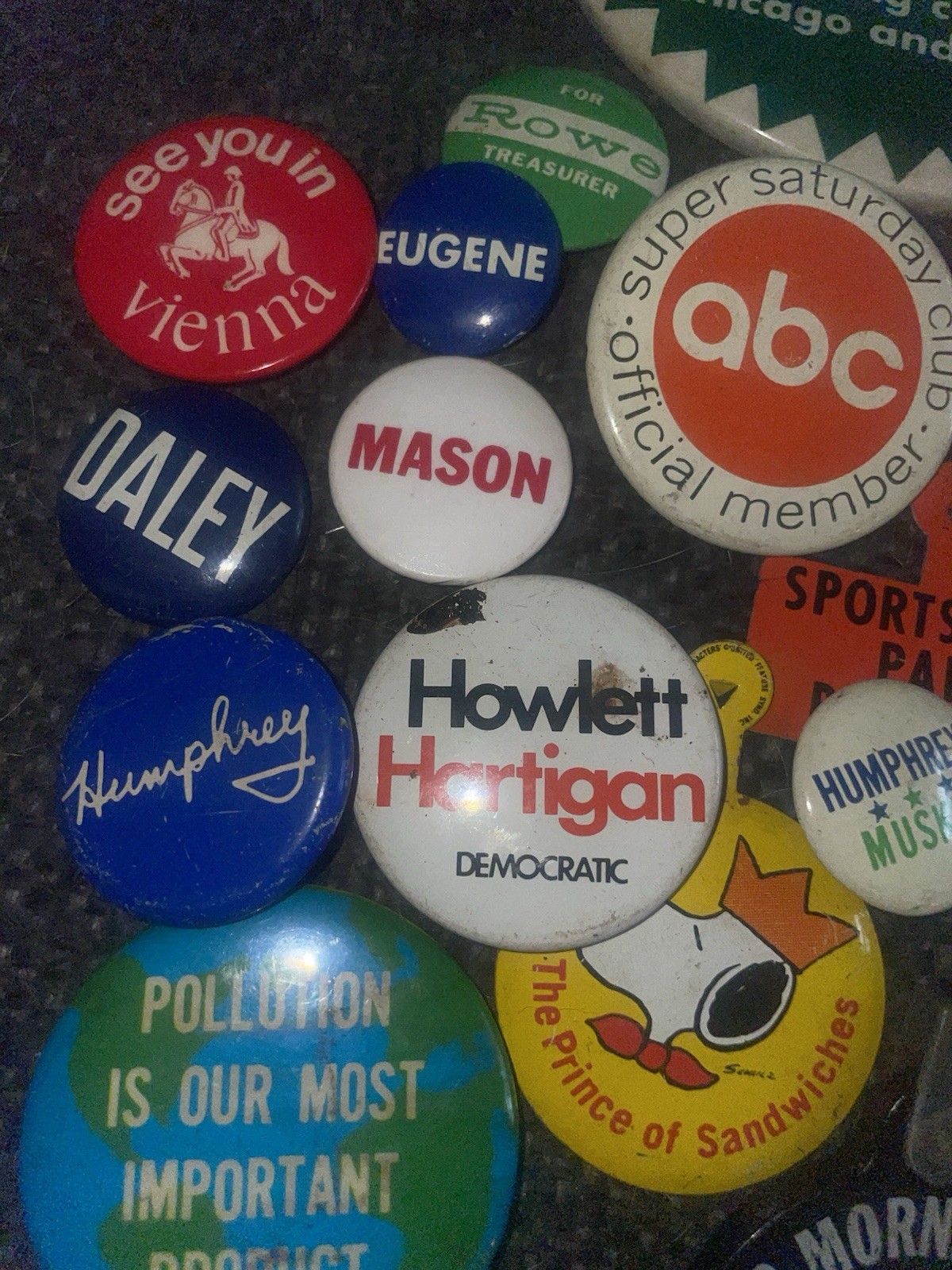 (59) Vintage Pin And Item Assortment/ Politics & Misc Advertisement