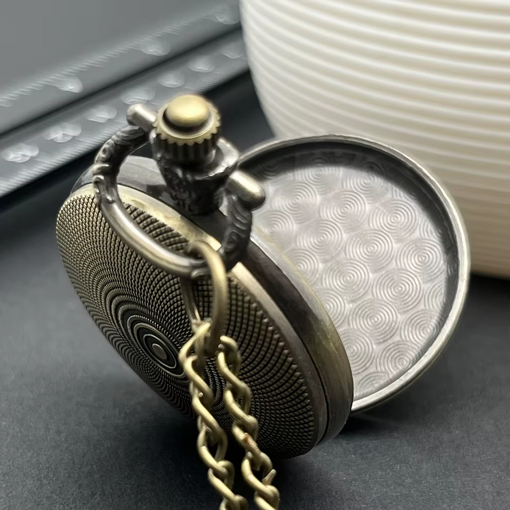 Pocket Watch USA Veteran American Flag Eagle Quartz Watch W3