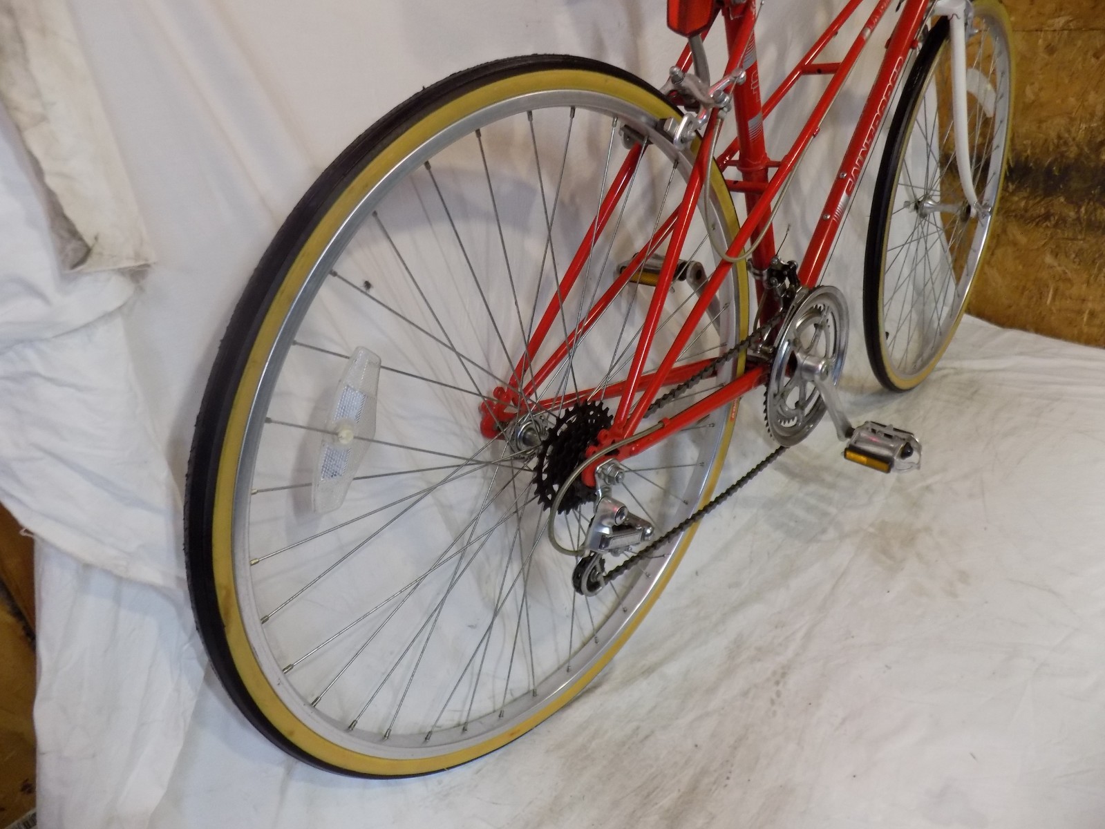 1980s SAINT TROPEZ LA RIVIERA 12-SPEED MIXTE ROAD BIKE VINTAGE RALEIGH PUEGEOT!