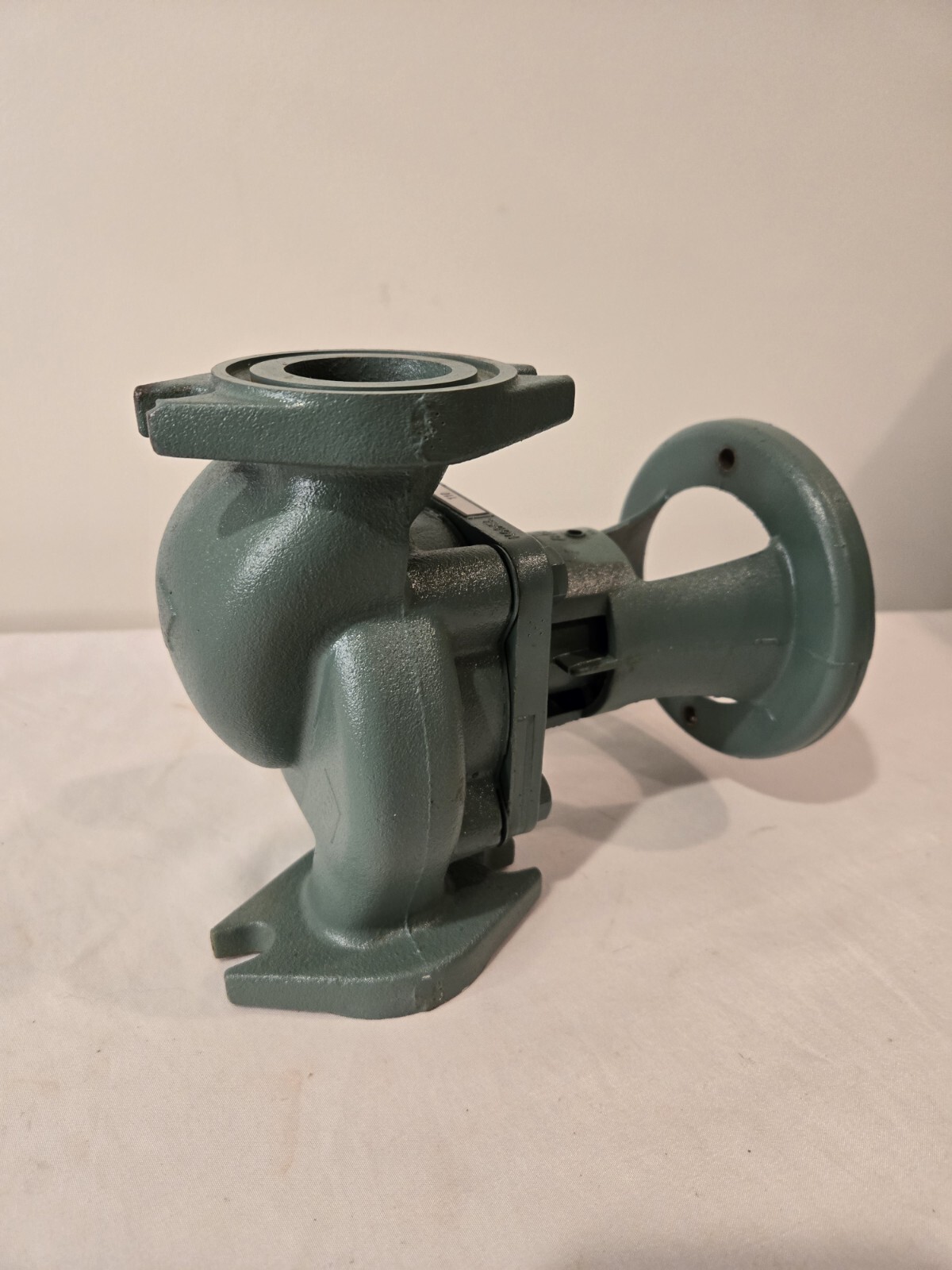 Taco 110 Pump Cast Iron Bracket Assembly 110-338 110-361RP