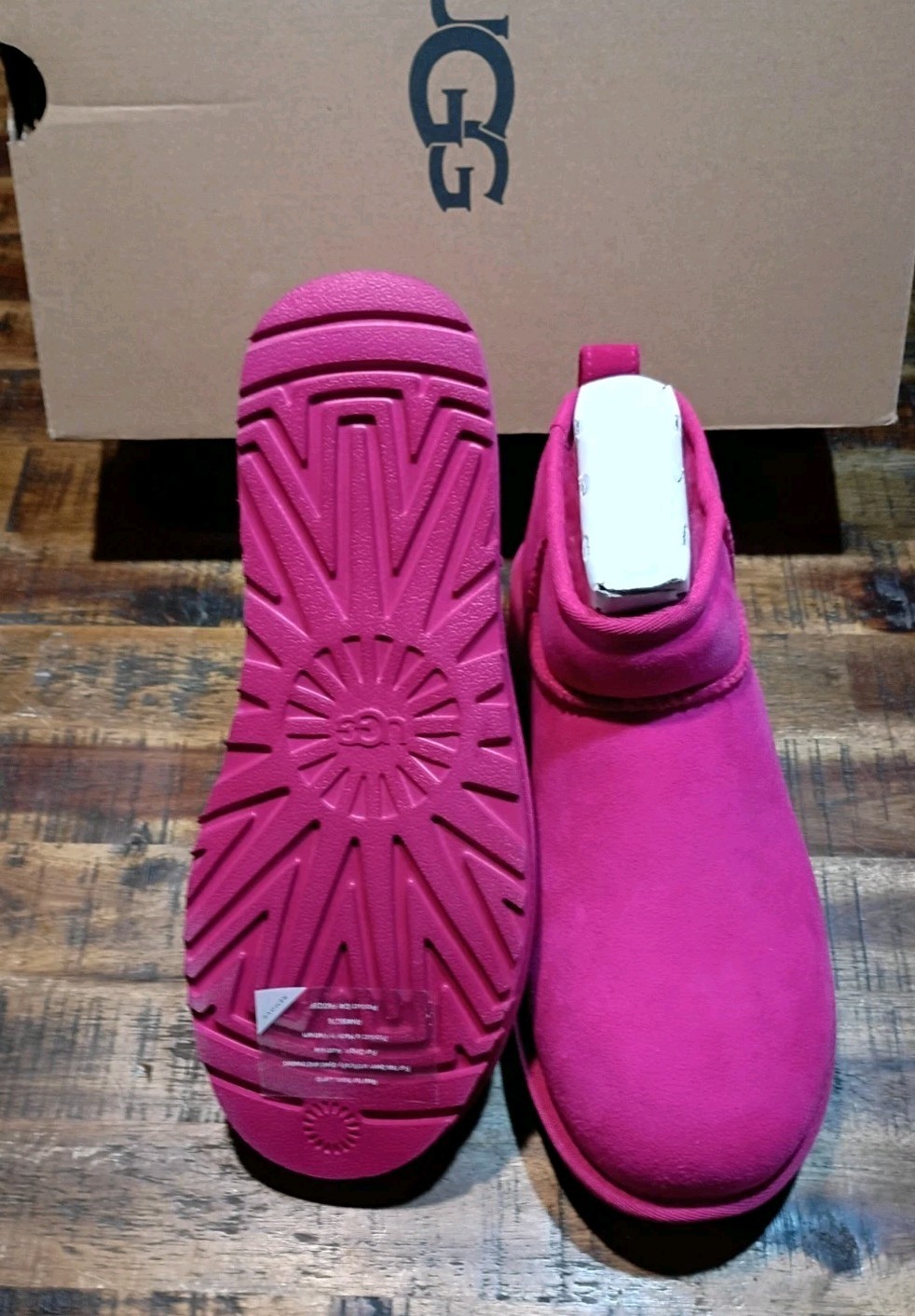 Women's UGG Classic Ultra Mini Suede Boots Dark Peony Size 10 New