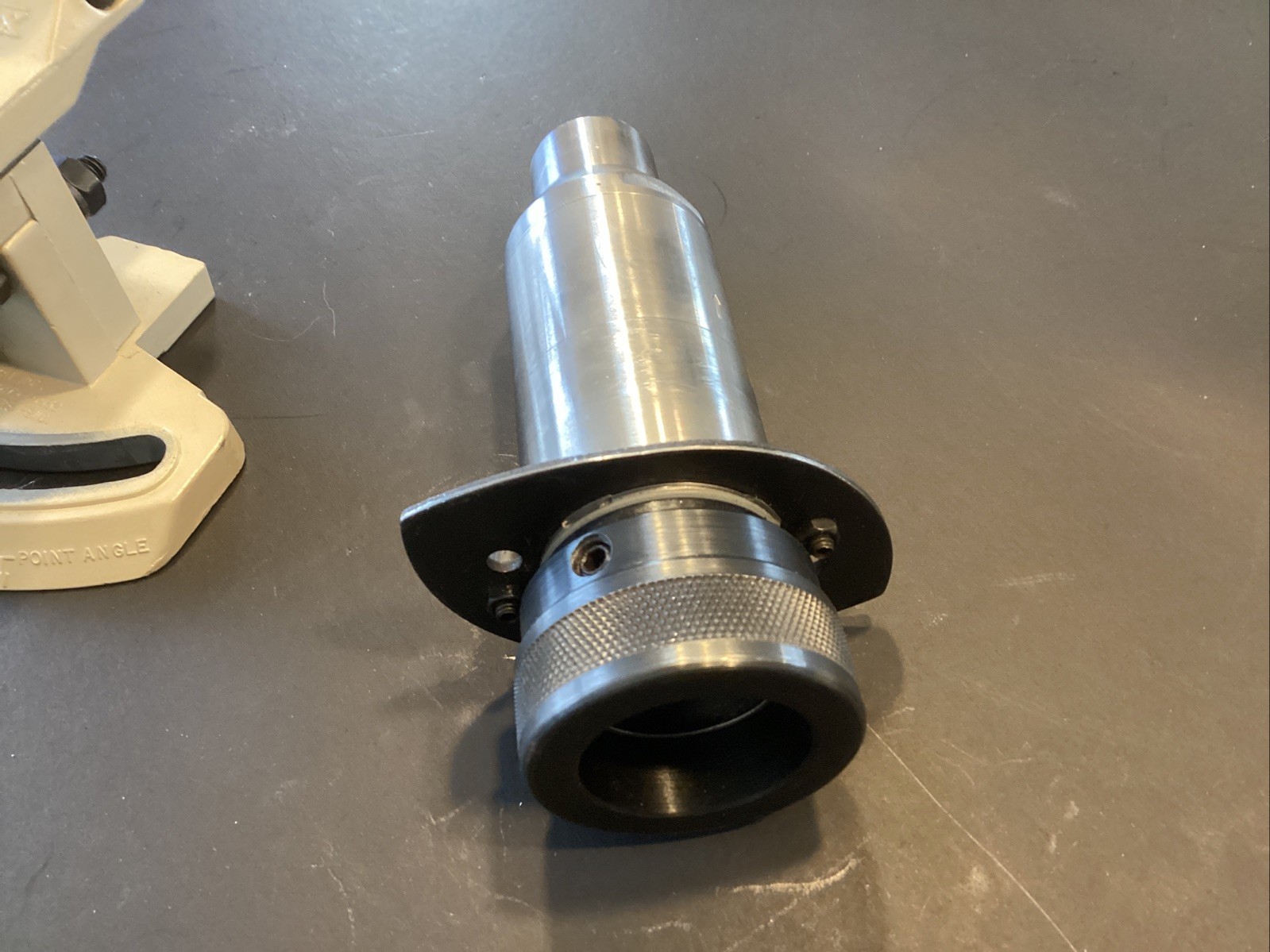 DAREX FIXTURE ATTACHMENT FOR DAREX DRILL GRINDER SHARPENER W/ COLLET LH