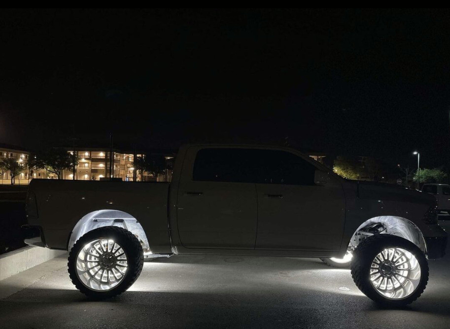 Set with (4) 17.5" QUAD ROW Strobes PURE WHITE Car Truck LED Wheel Rim Lights