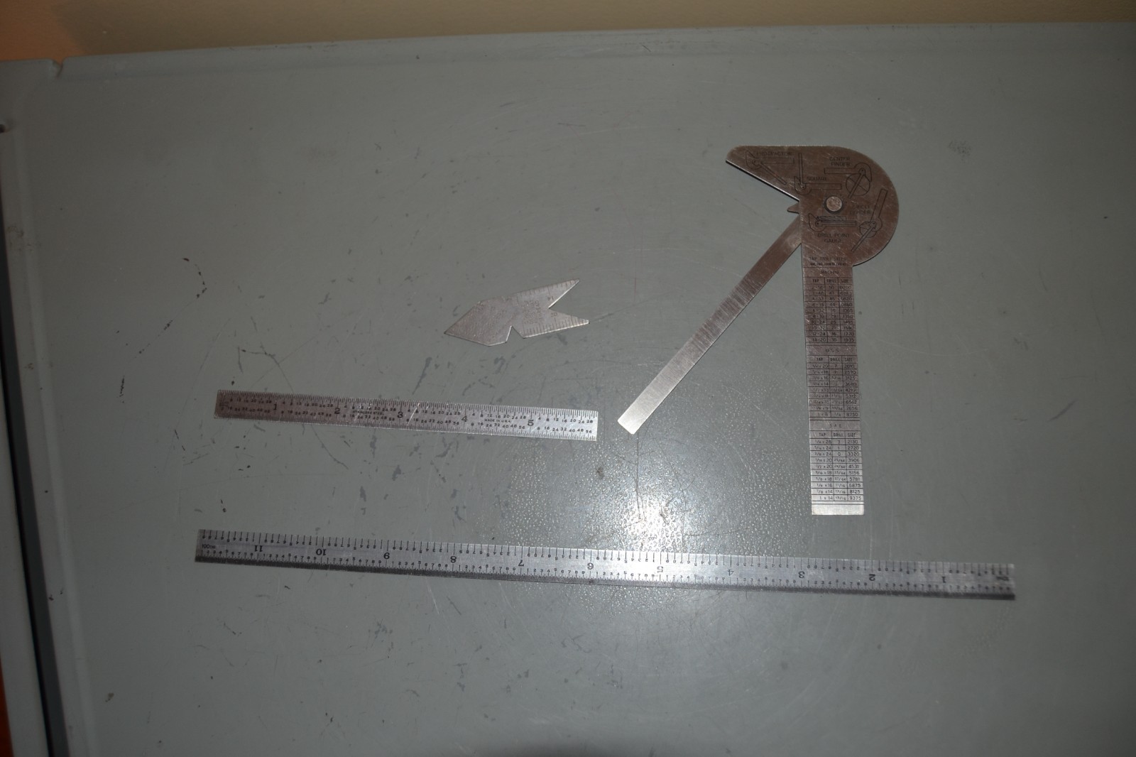 (4) CRAFTSMAN LOT 12" & 6" RULE, PROTRACTOR, ANGLES 60 DEGREE THREAD CENTER GAGE