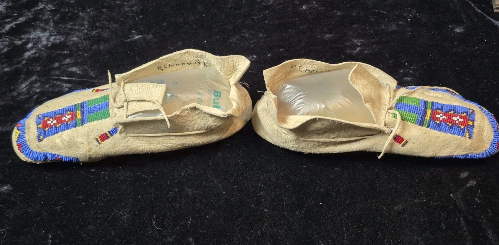 Arapahoe Or Cheyenne Beaded Moccasins, Circ: 1890/1920 RARE !!!