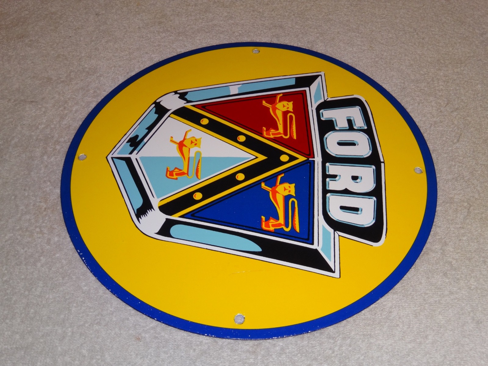 VINTAGE FORD MOTOR CO. JUBILEE LION PORCELAIN METAL CAR TRUCK GASOLINE OIL SIGN!