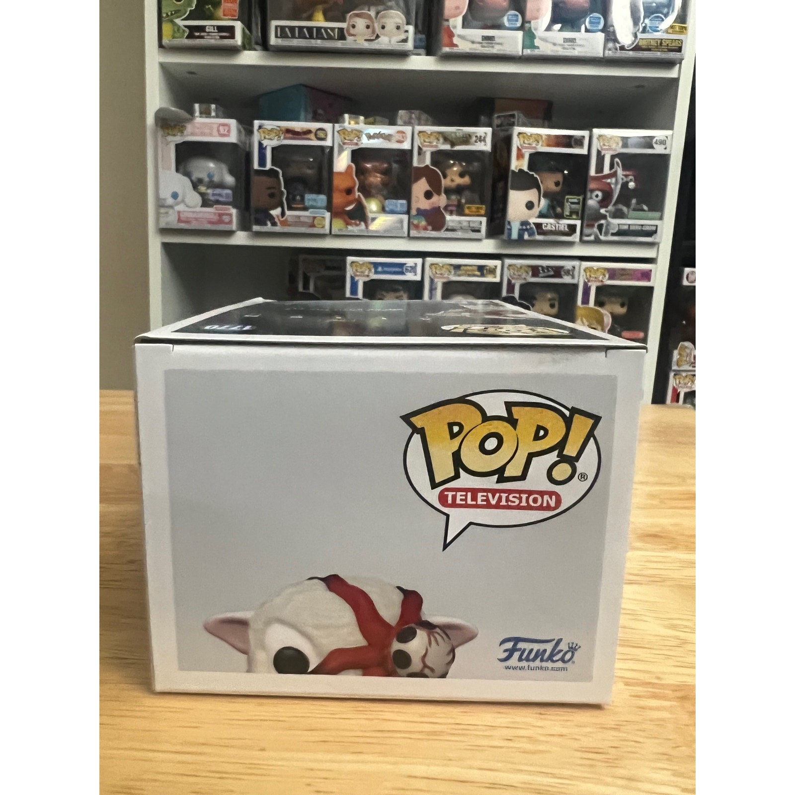 EXCLUSIVE Sheep with the Eye Alien Earth Funko Pop #1770 Horror Television TV