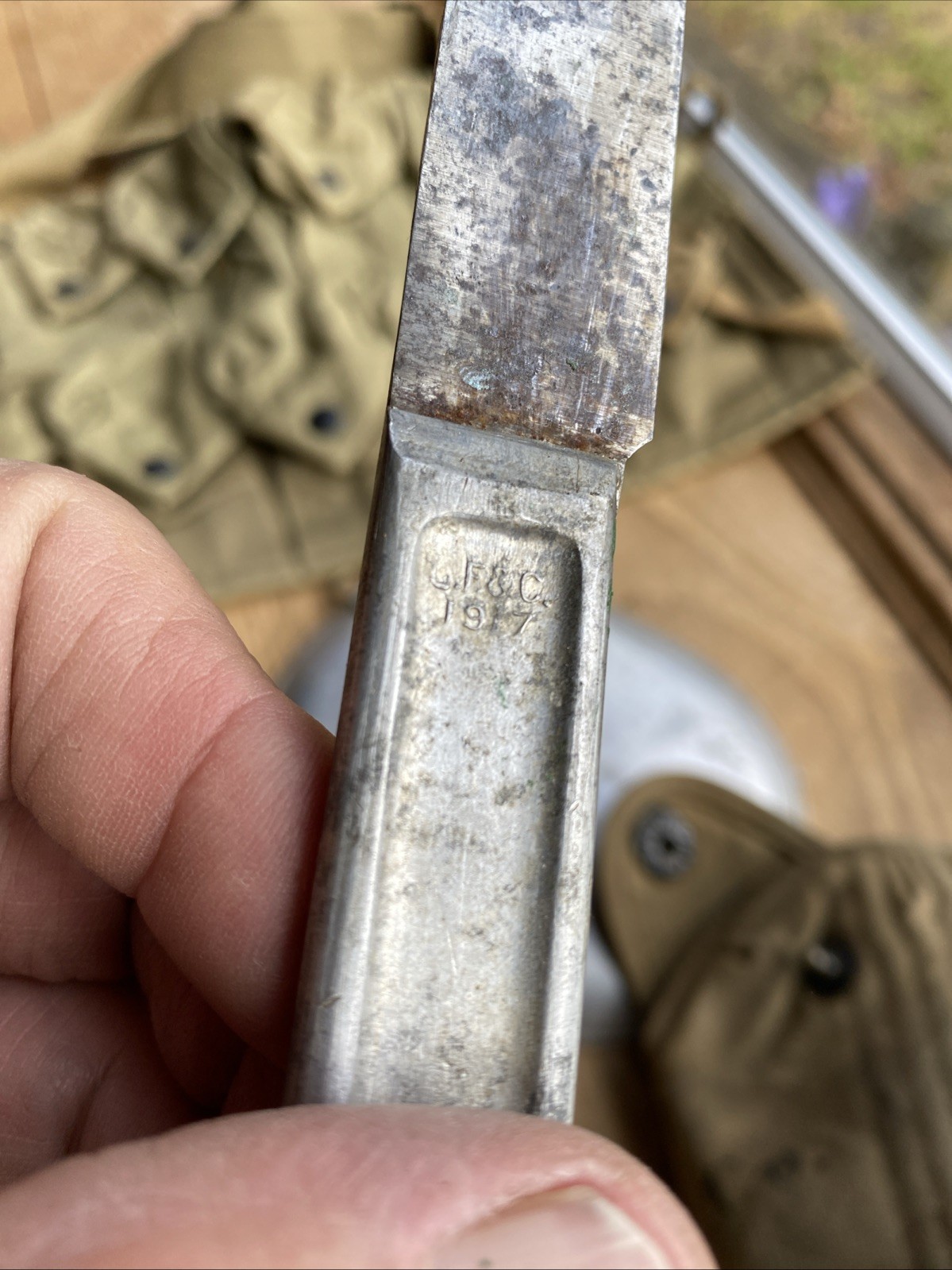 WW 1 Lot 1918 WWI- 11 POCKET GRENADE VEST W/1918 Mess Kit & Knife/Canteen & Cup