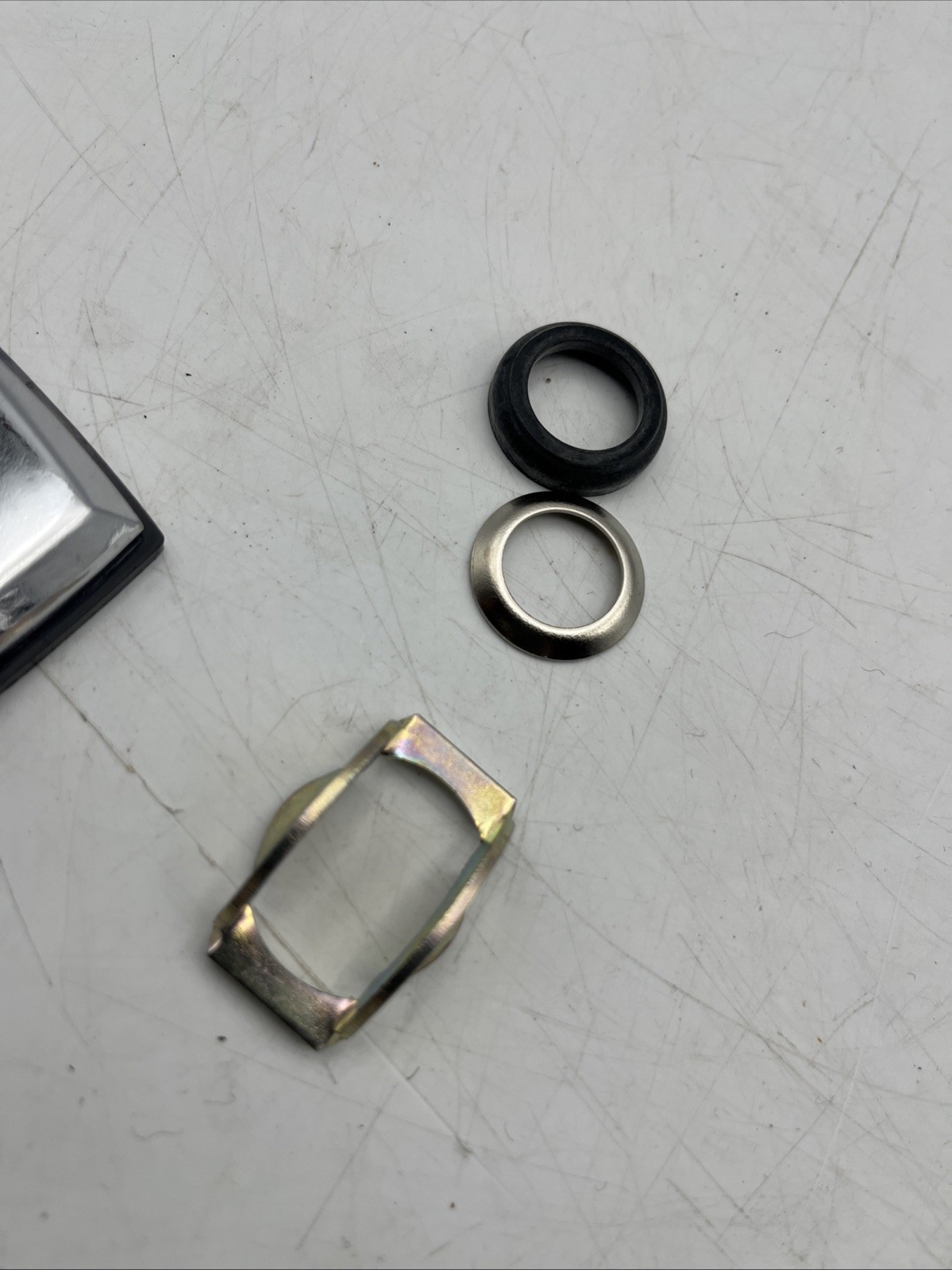 NEW Replacement Rectangular Base Antenna for Select 1965-1998 Ford