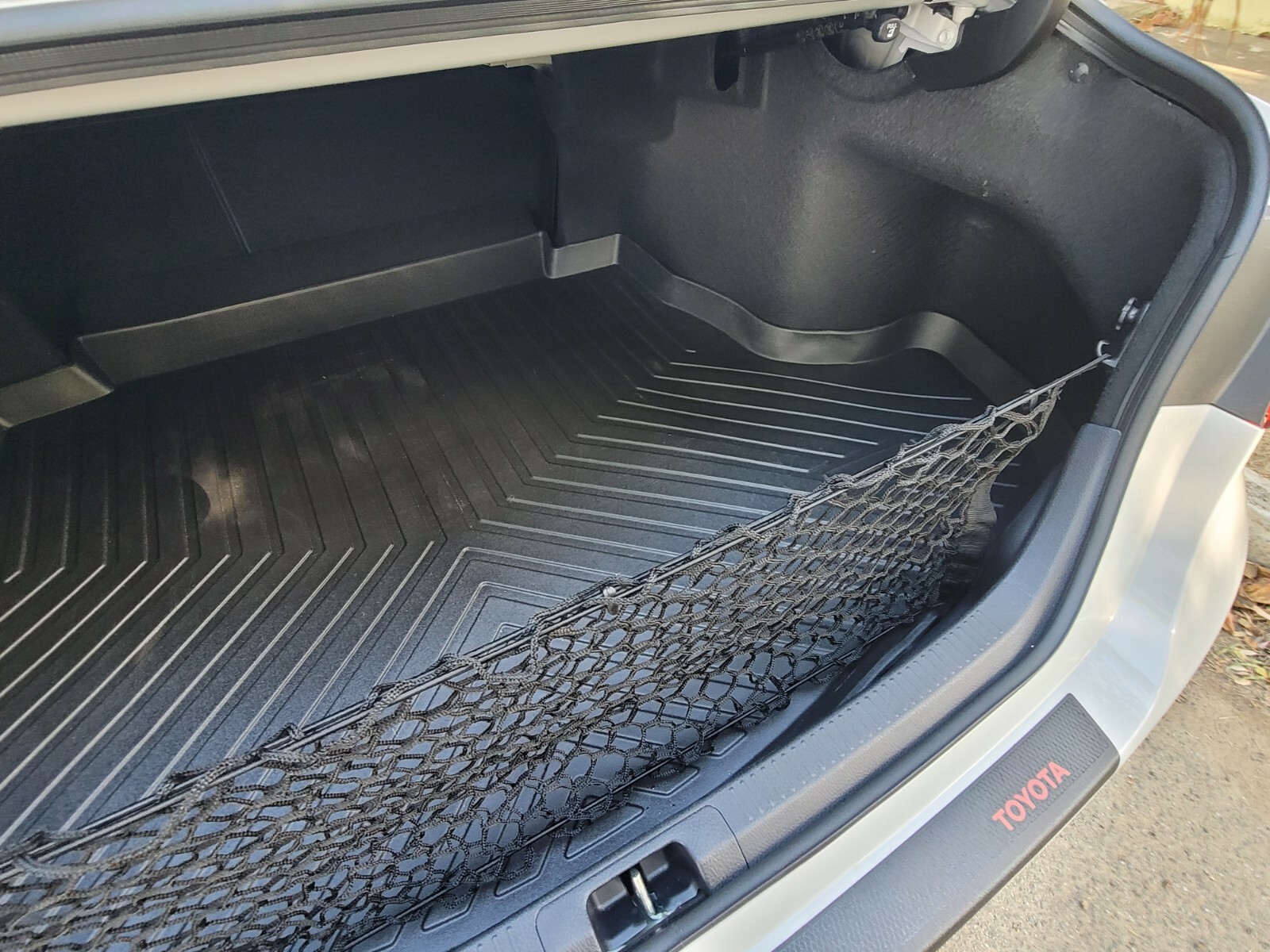 Rear Trunk Envelope Style Mesh Cargo Net for TOYOTA CAMRY 2018-2024 Brand New